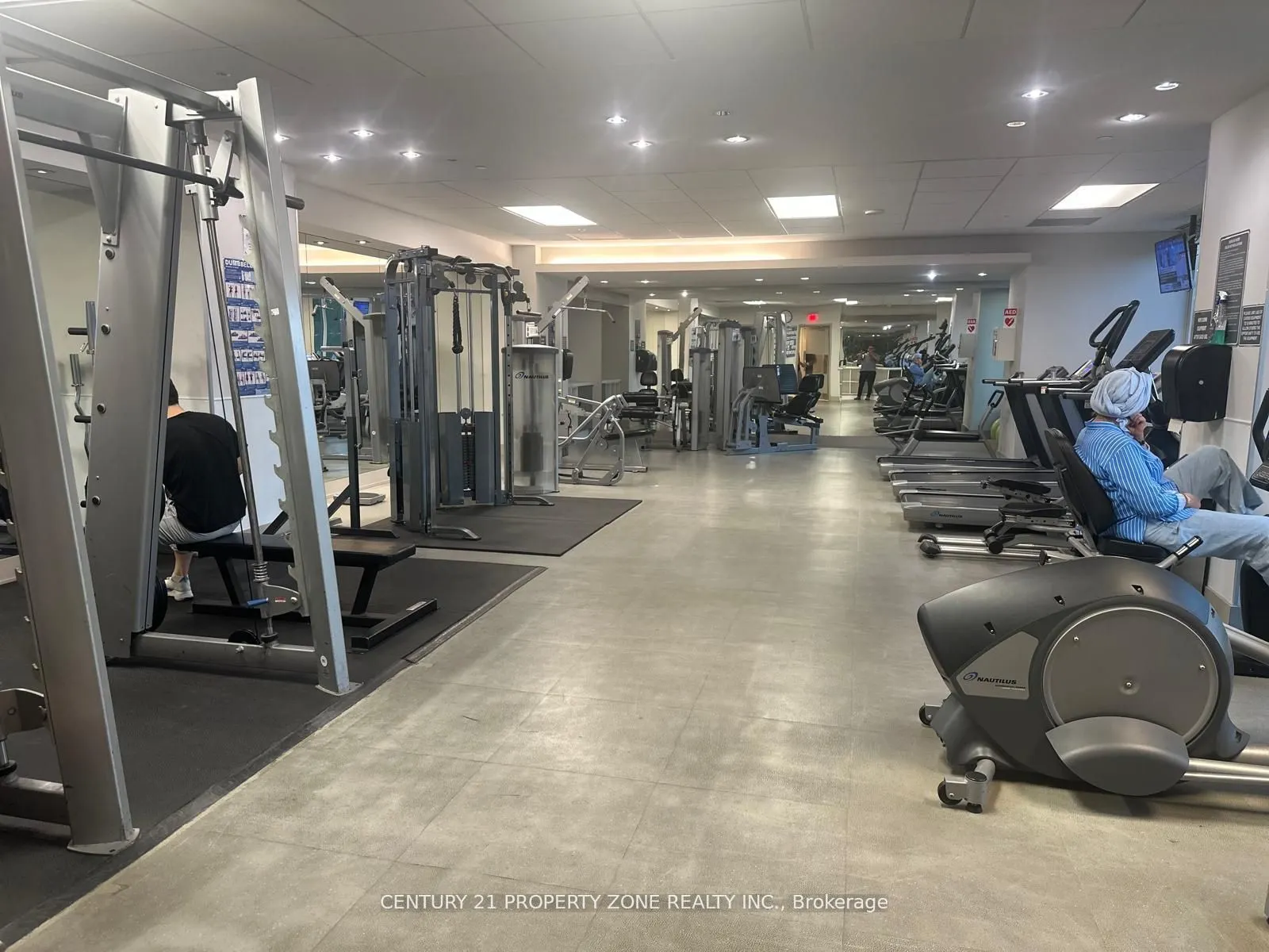 7167 Yonge Street, #1502