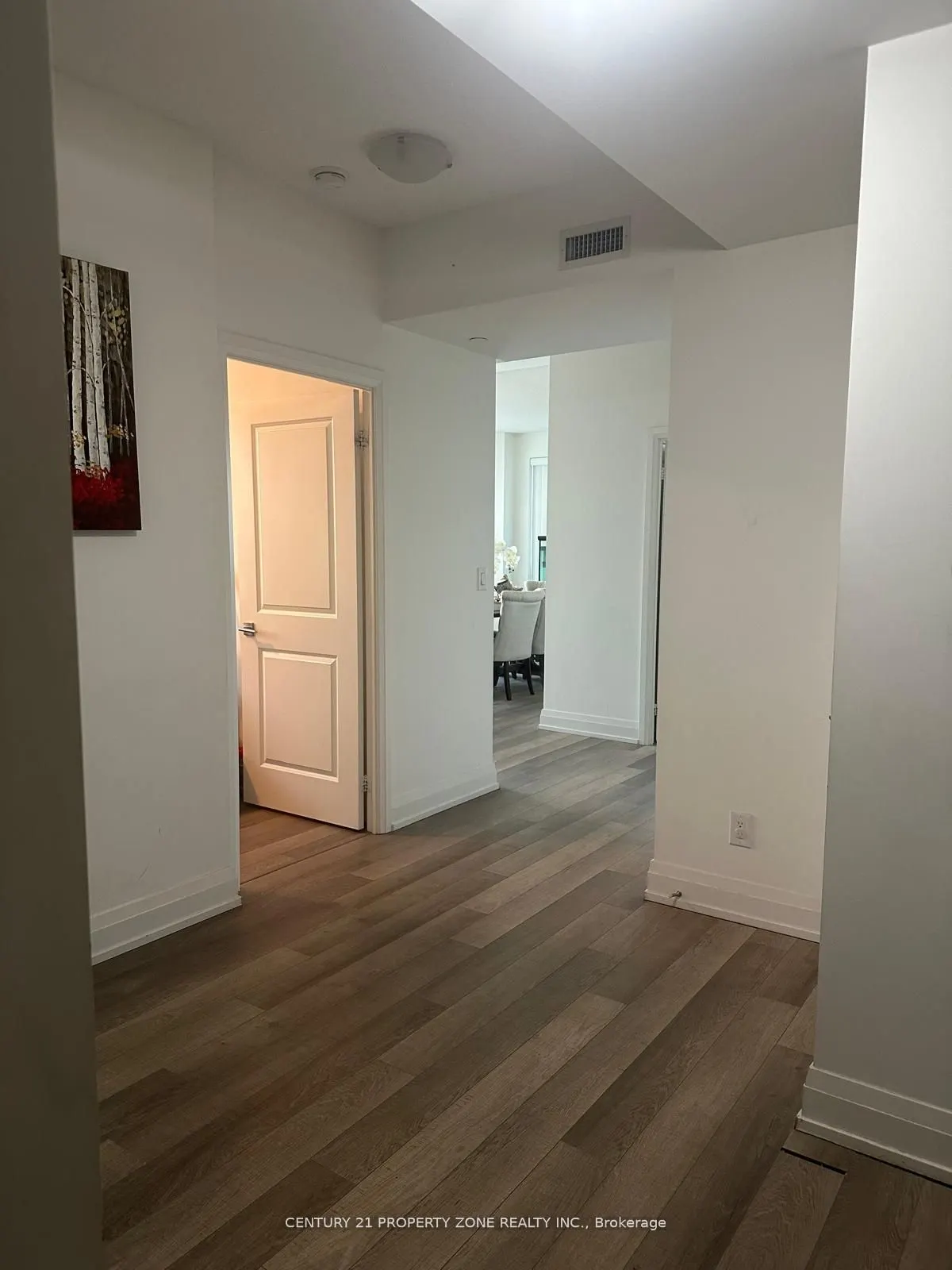 7167 Yonge Street, #1502