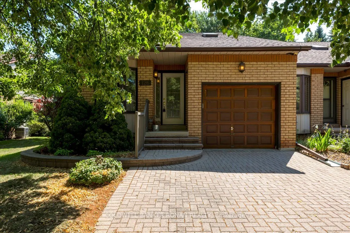 126 Green Briar Road, #126