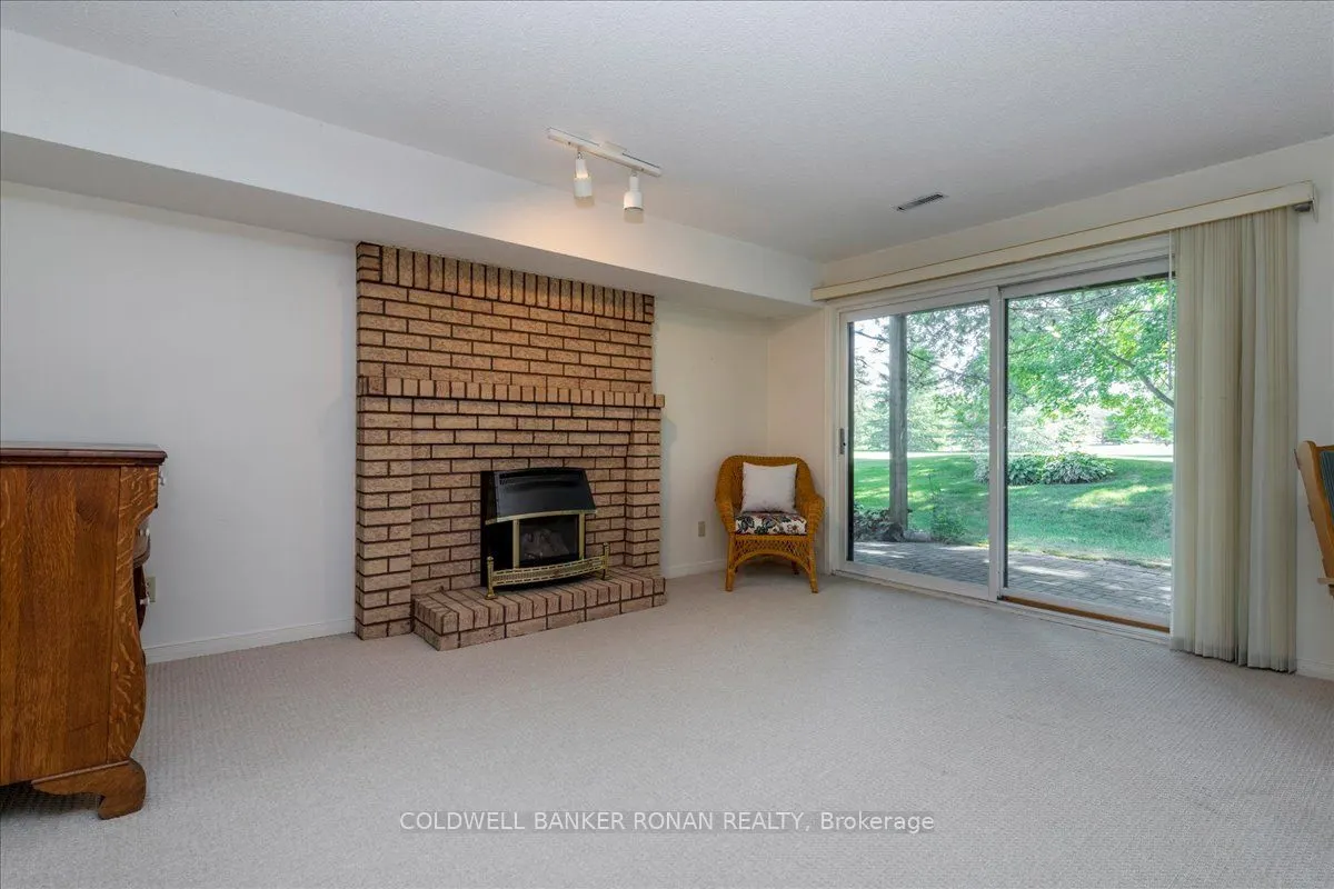 126 Green Briar Road, #126