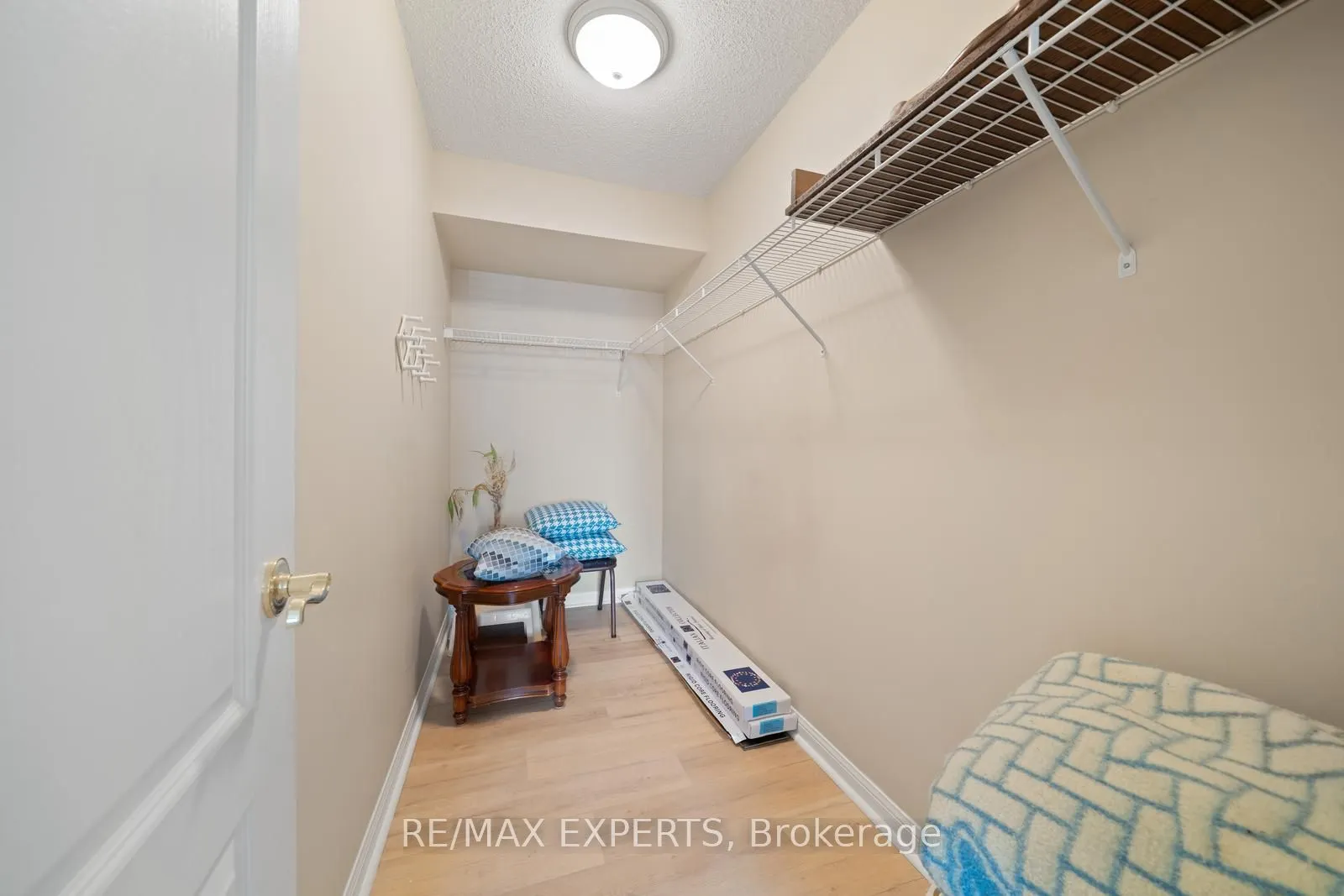 2500 Rutherford Road, #213
