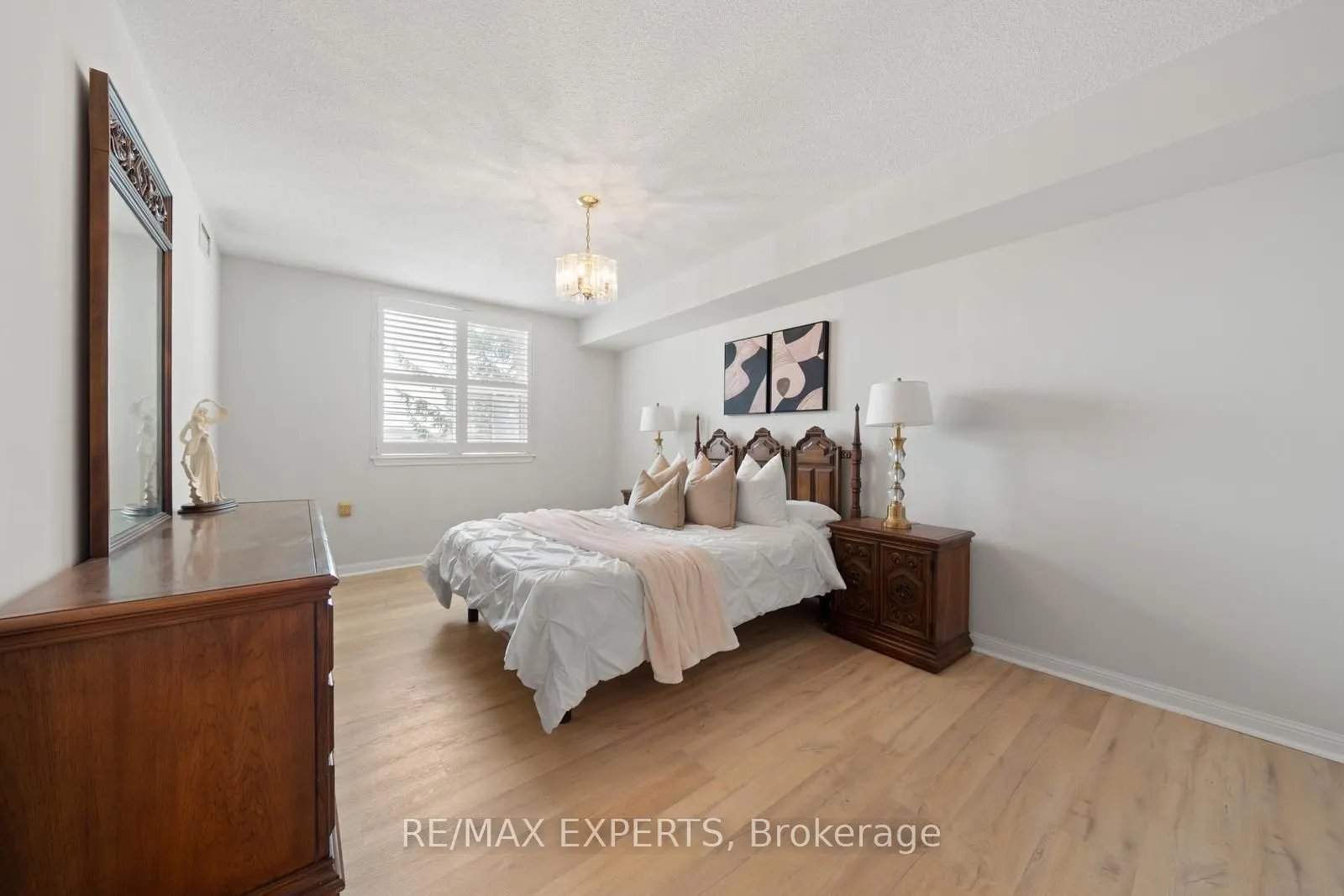 2500 Rutherford Road, #213