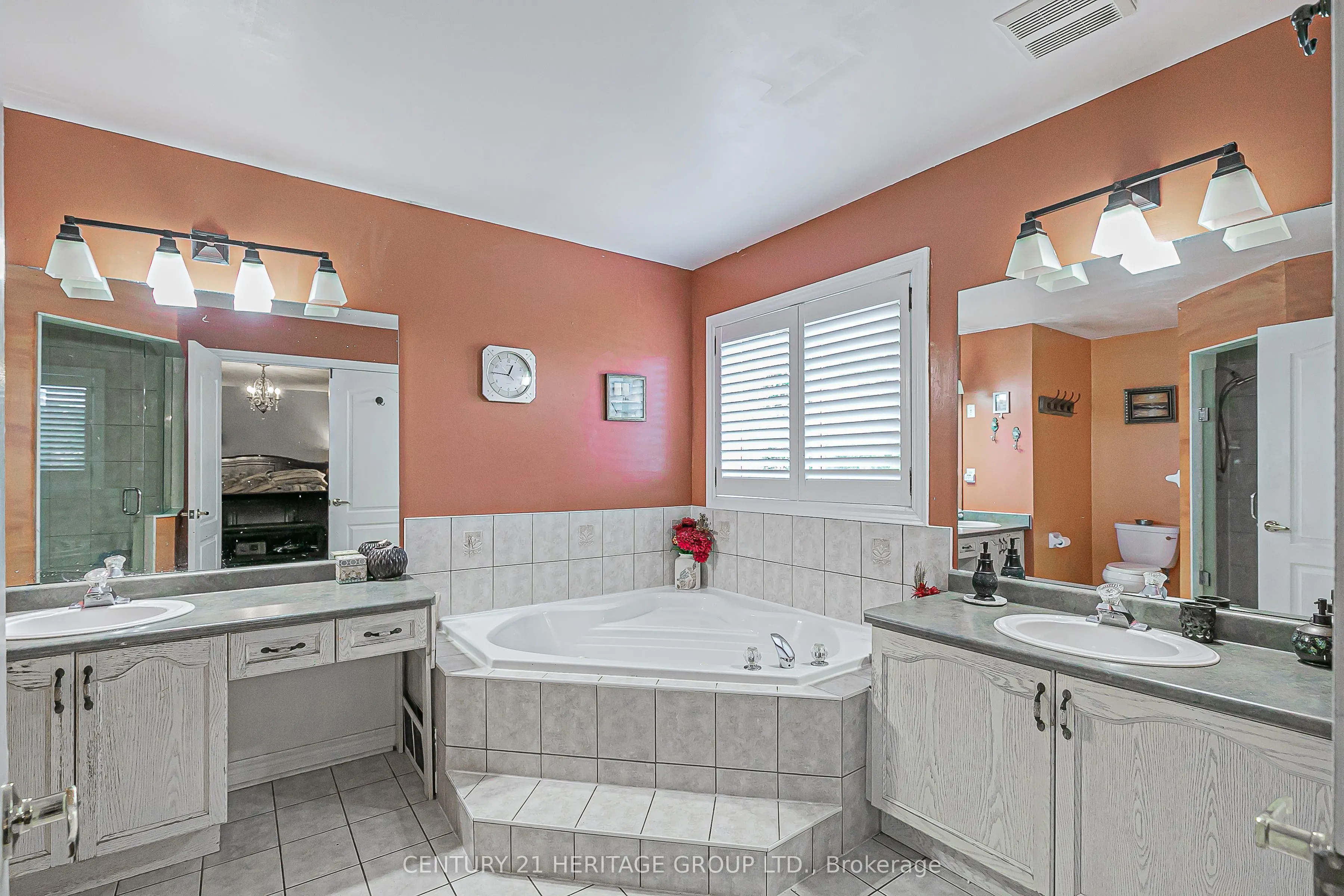 80 Santa Maria Trail