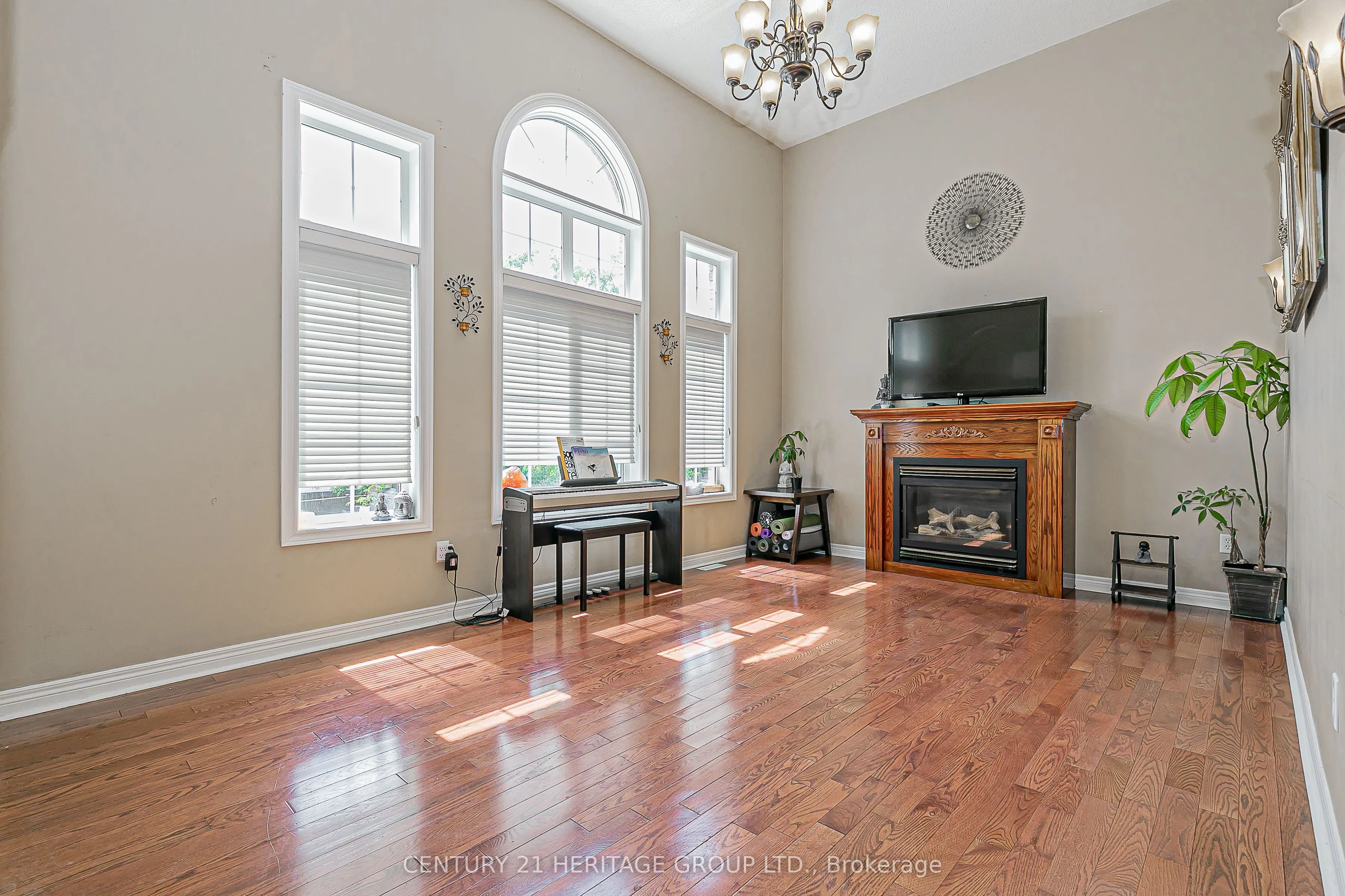 80 Santa Maria Trail