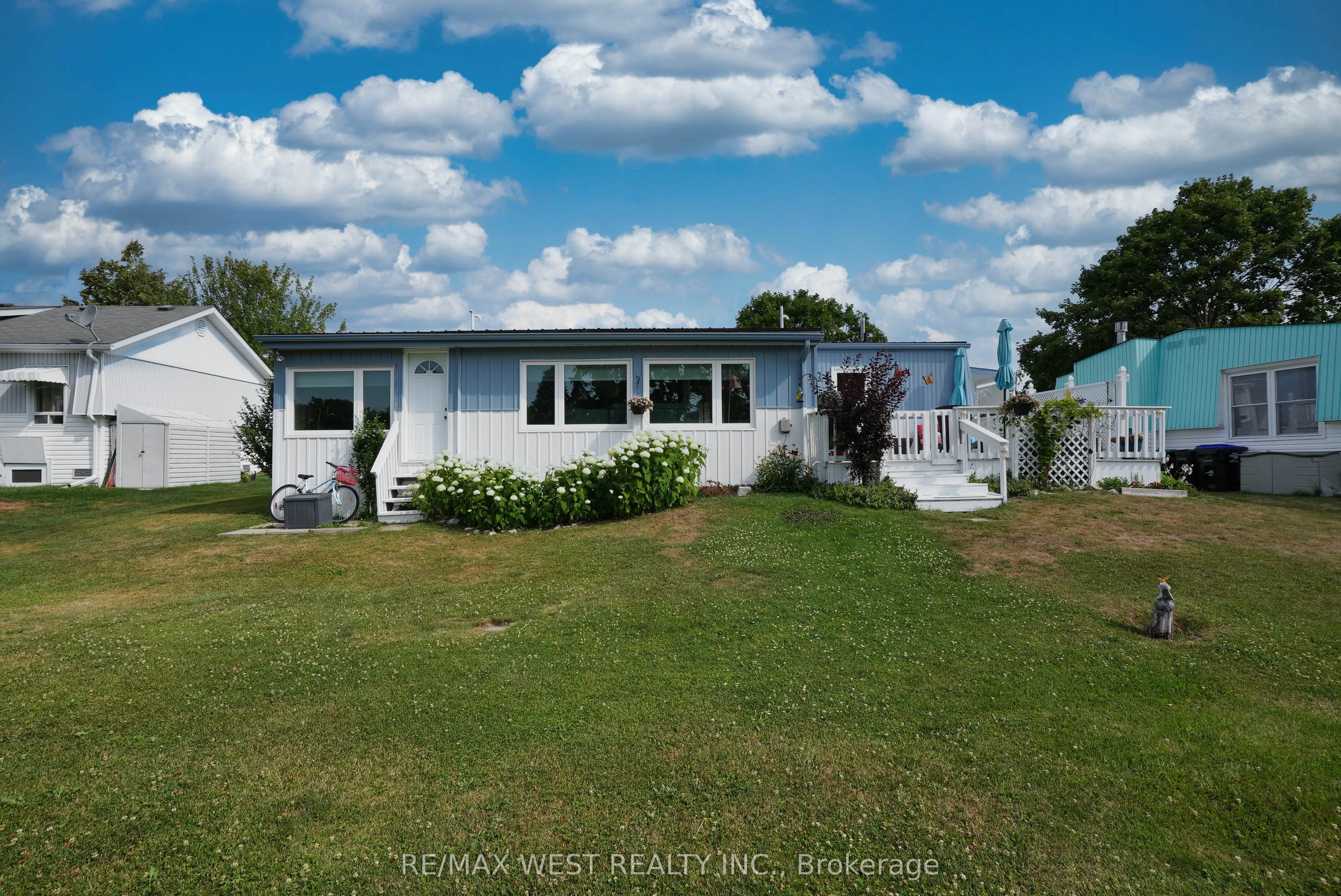 23 Linden Lane, #23