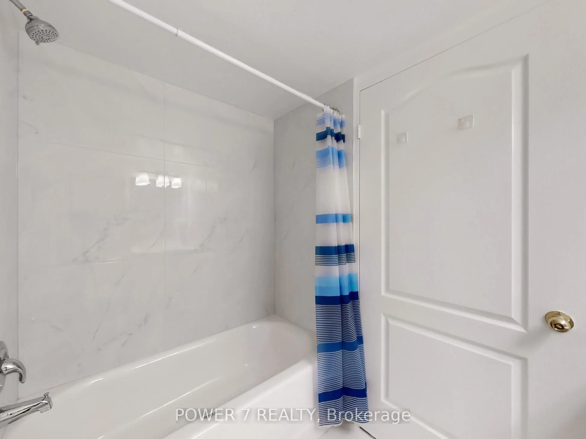 7 Townsgate Drive, #1603