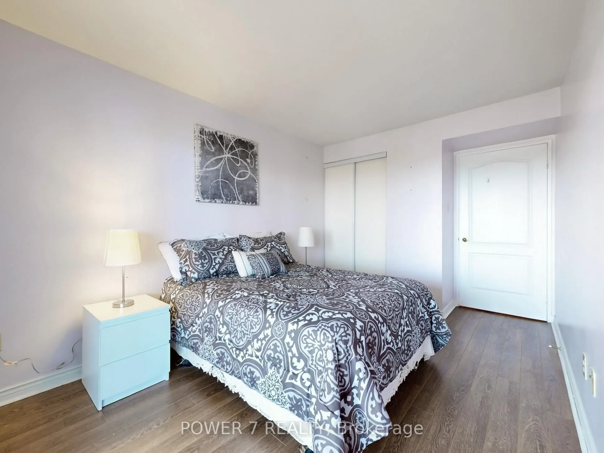7 Townsgate Drive, #1603