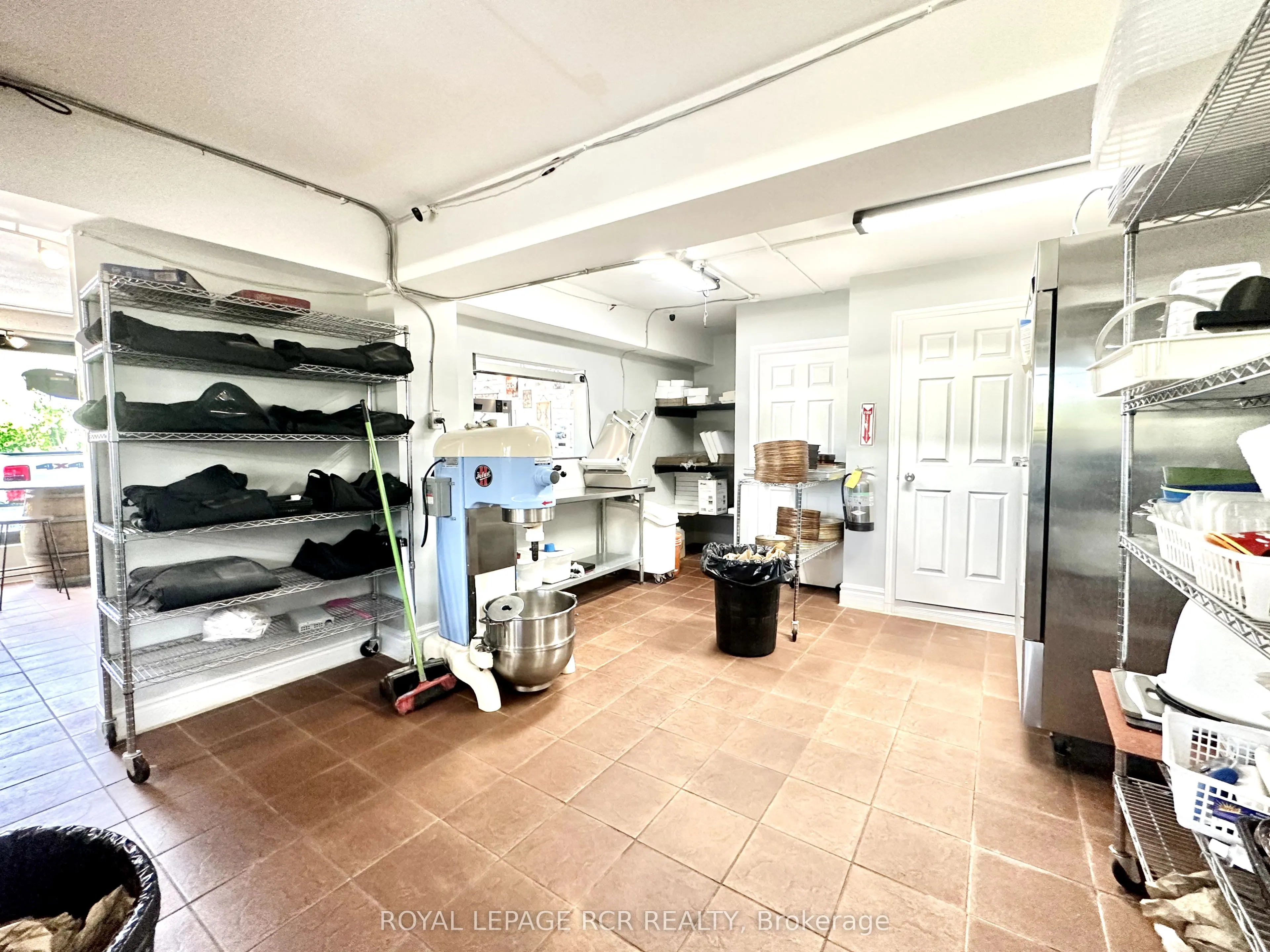 185 Main Street, #B