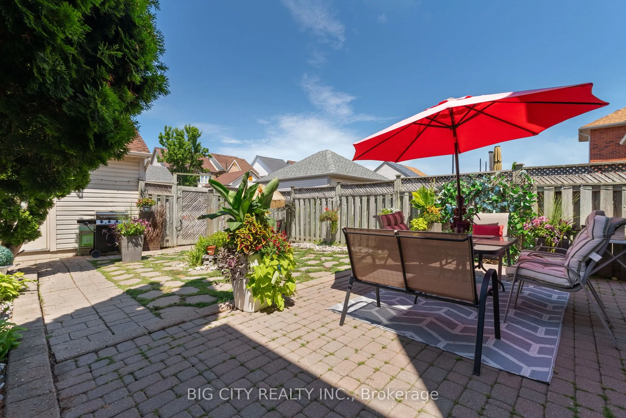 98 Riverlands Avenue