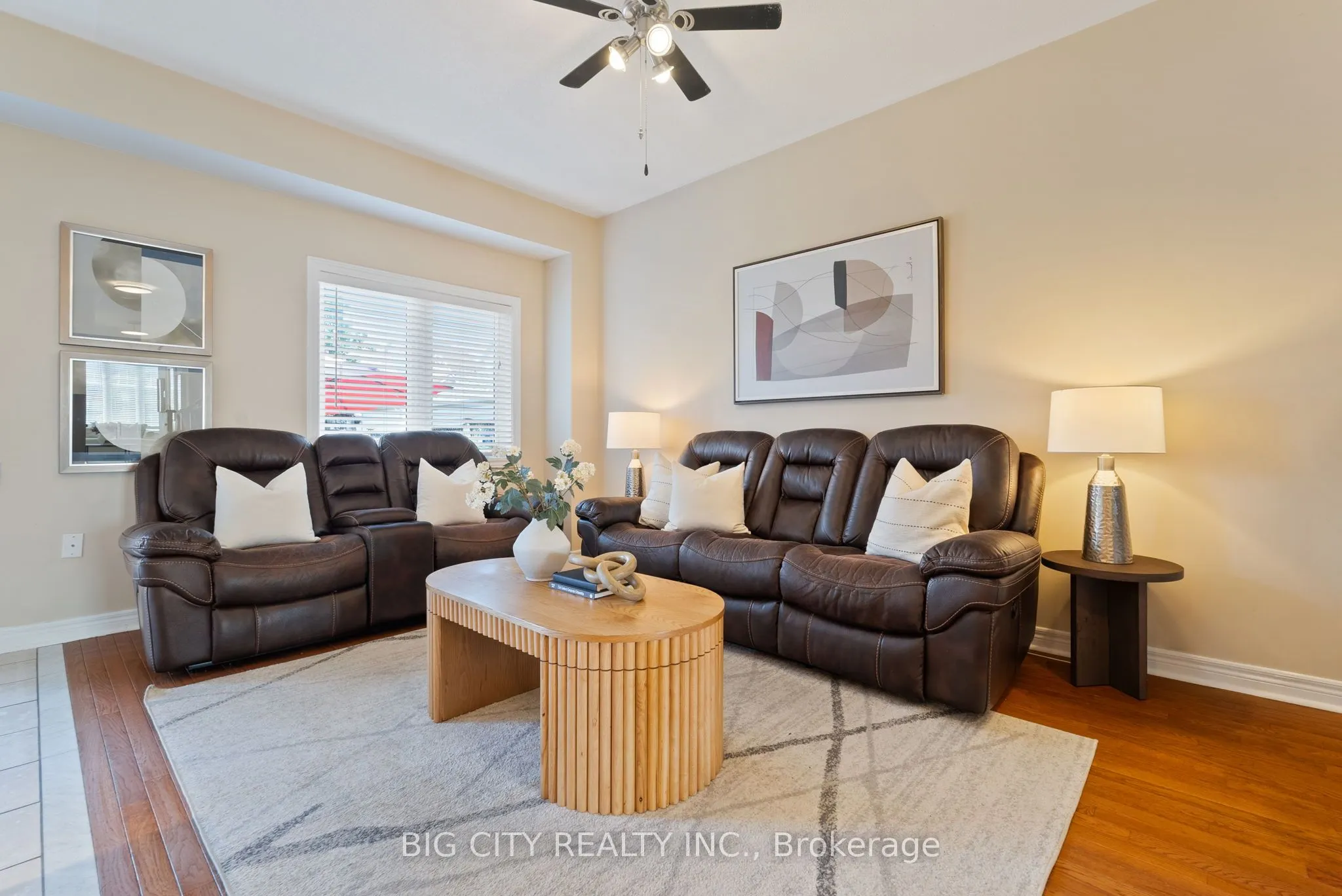 98 Riverlands Avenue