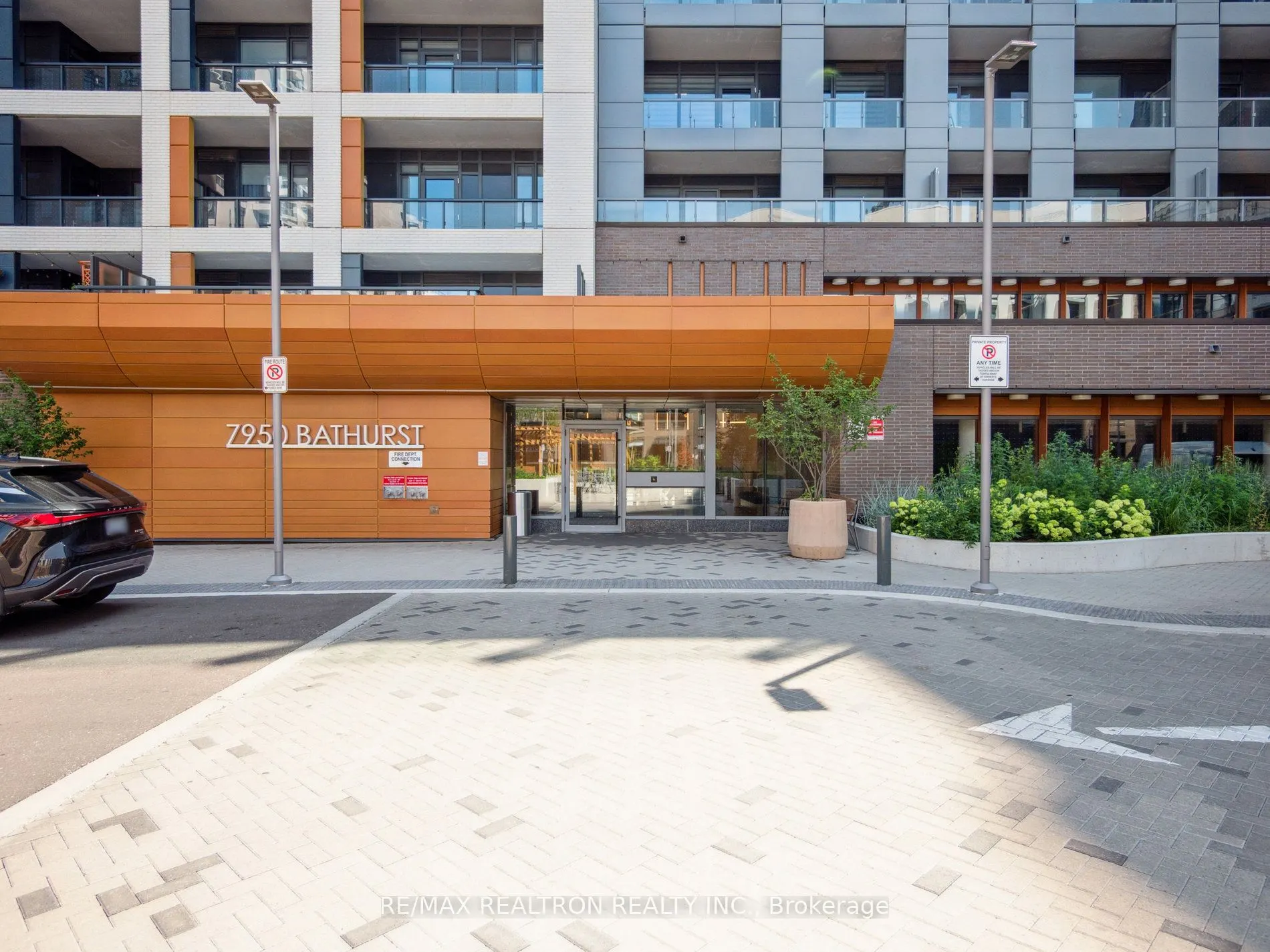7950 Bathurst Street, #1802