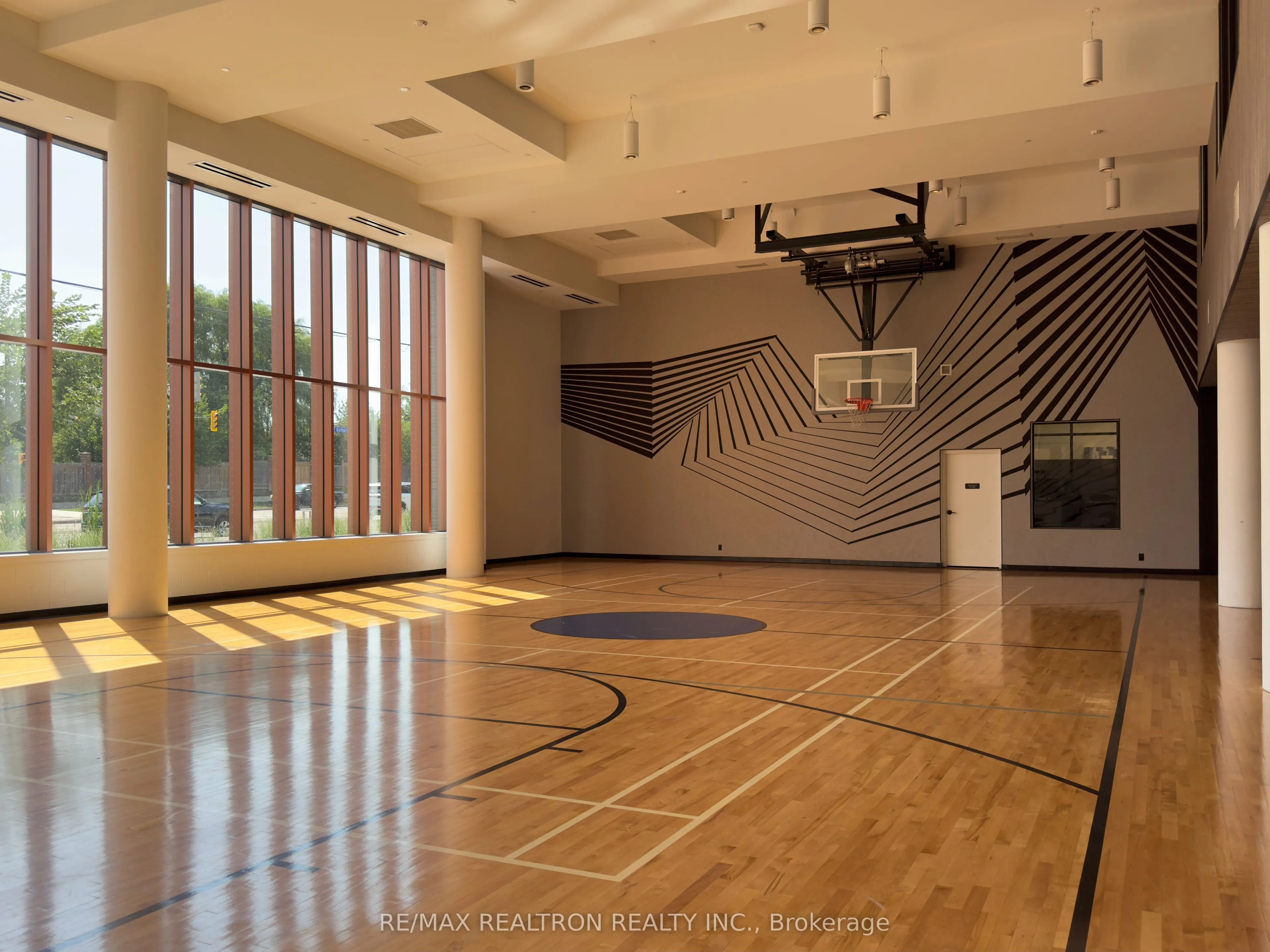 7950 Bathurst Street, #1802