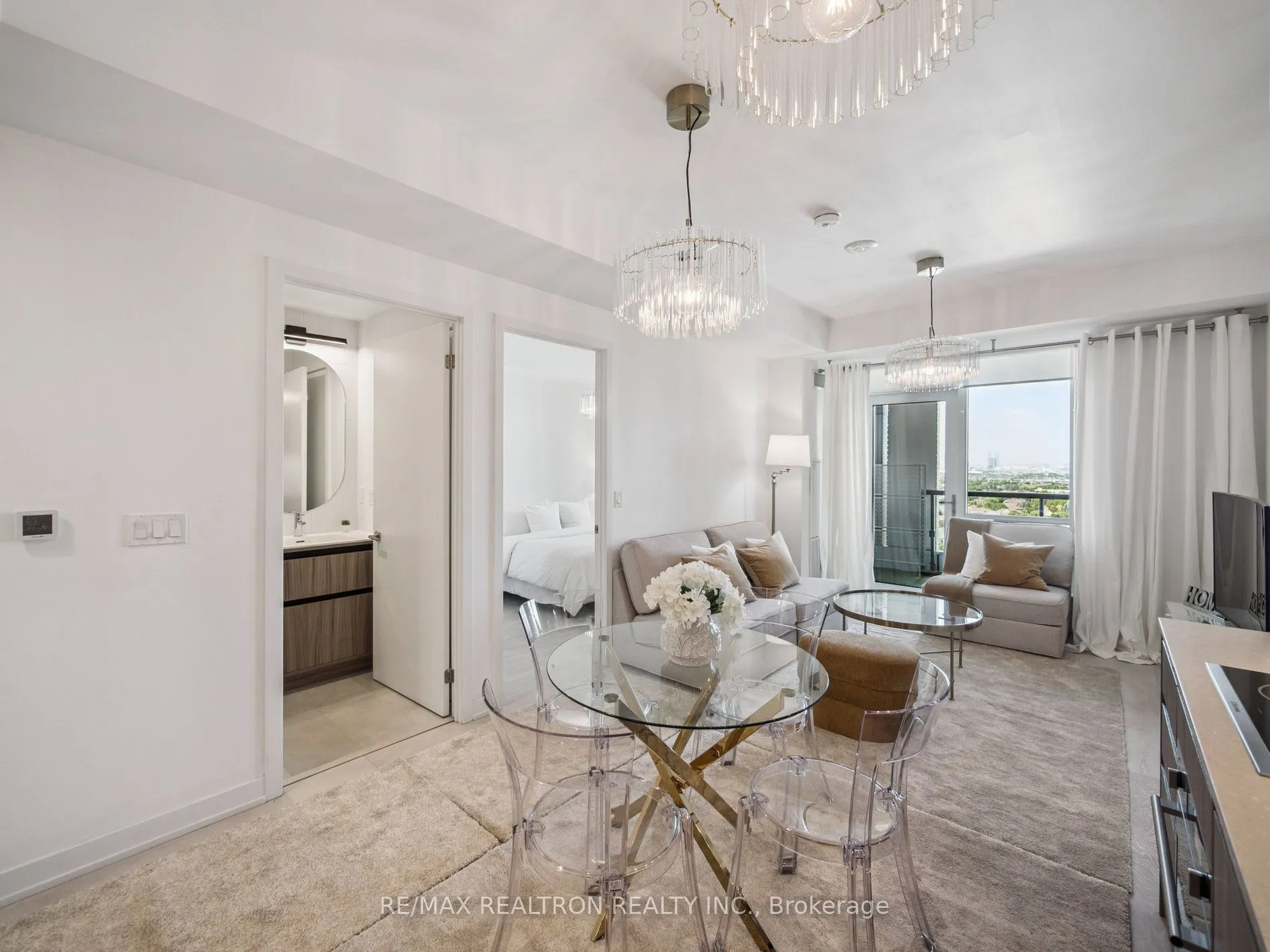 7950 Bathurst Street, #1802