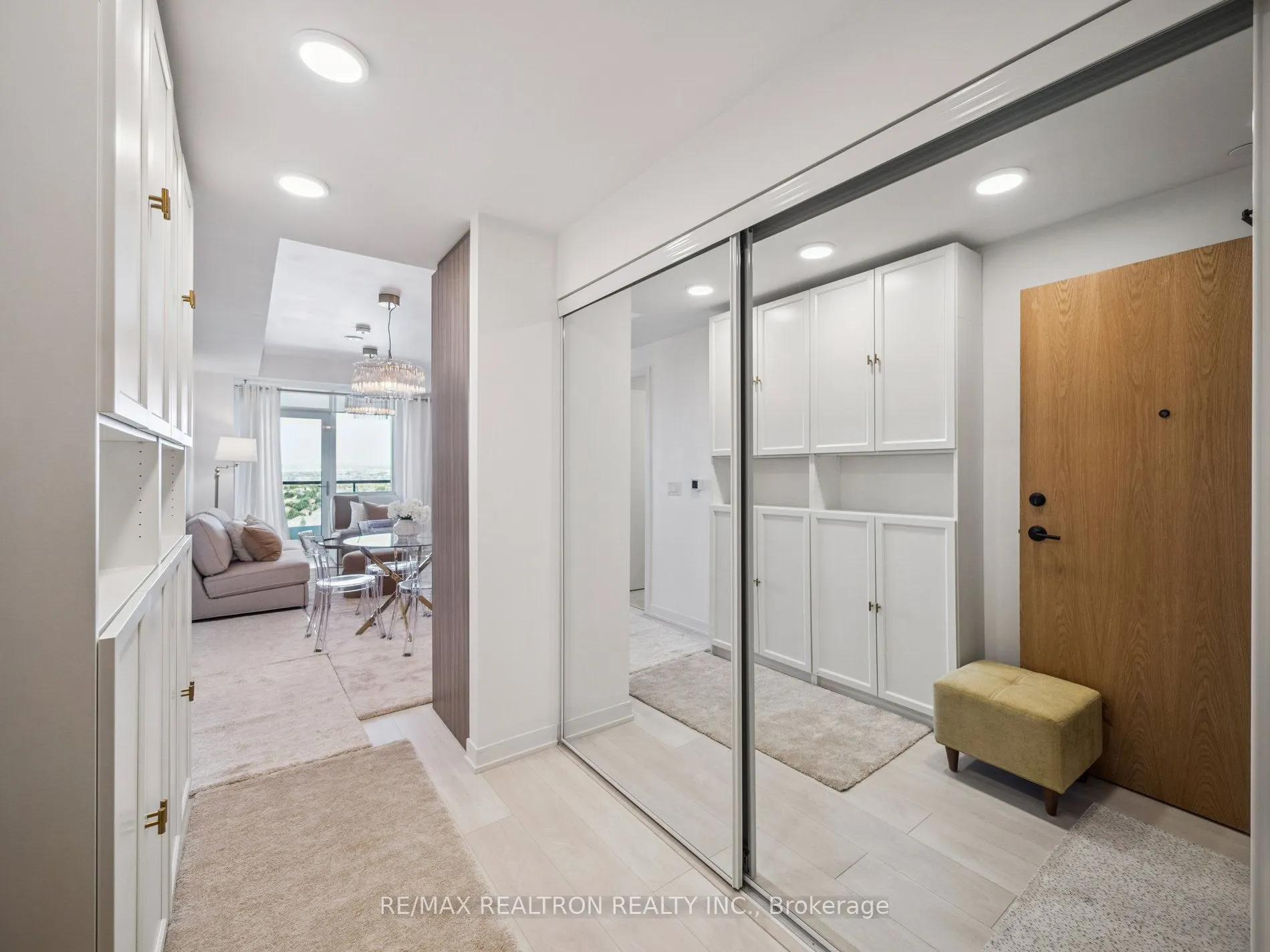 7950 Bathurst Street, #1802