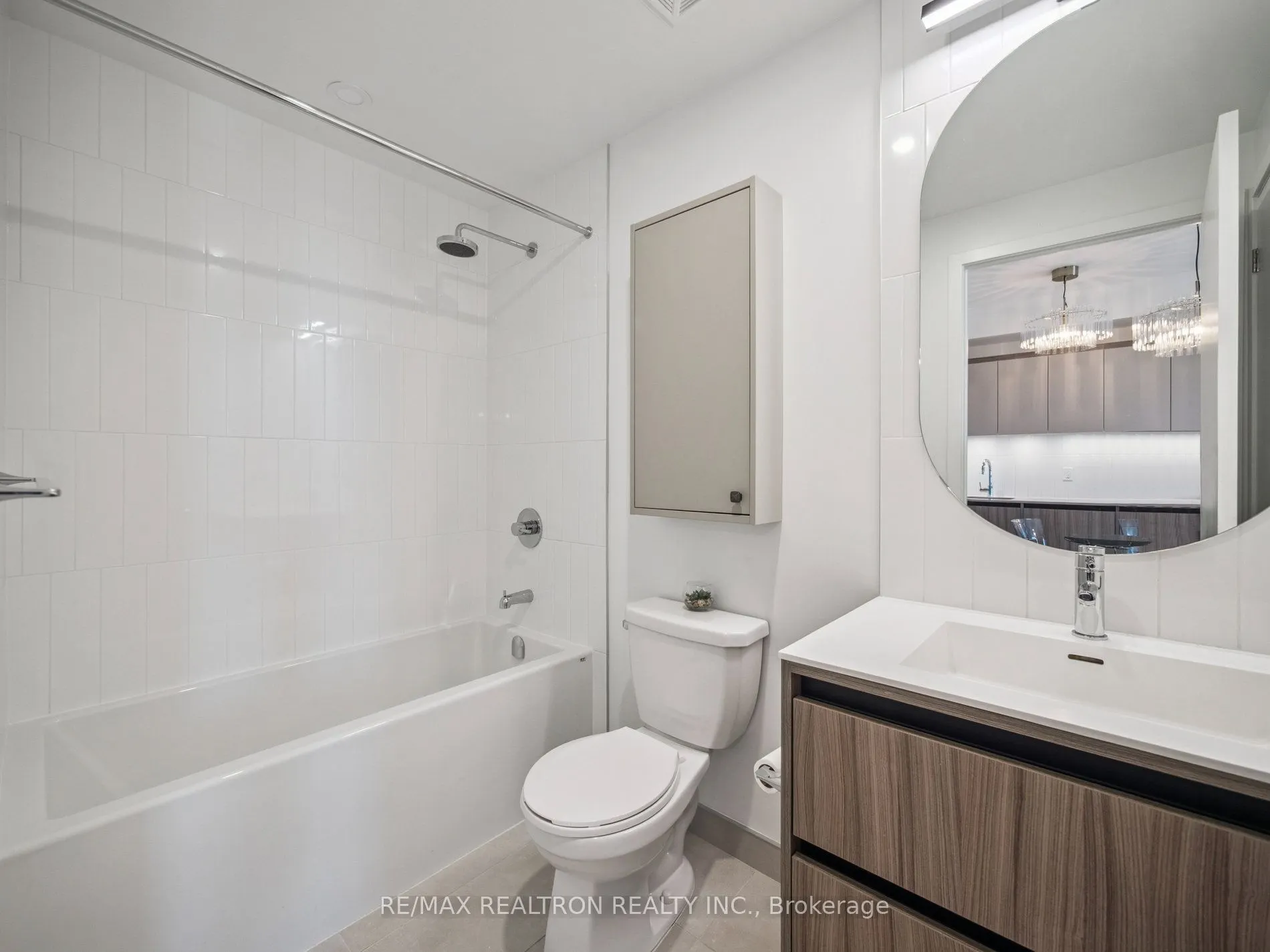 7950 Bathurst Street, #1802