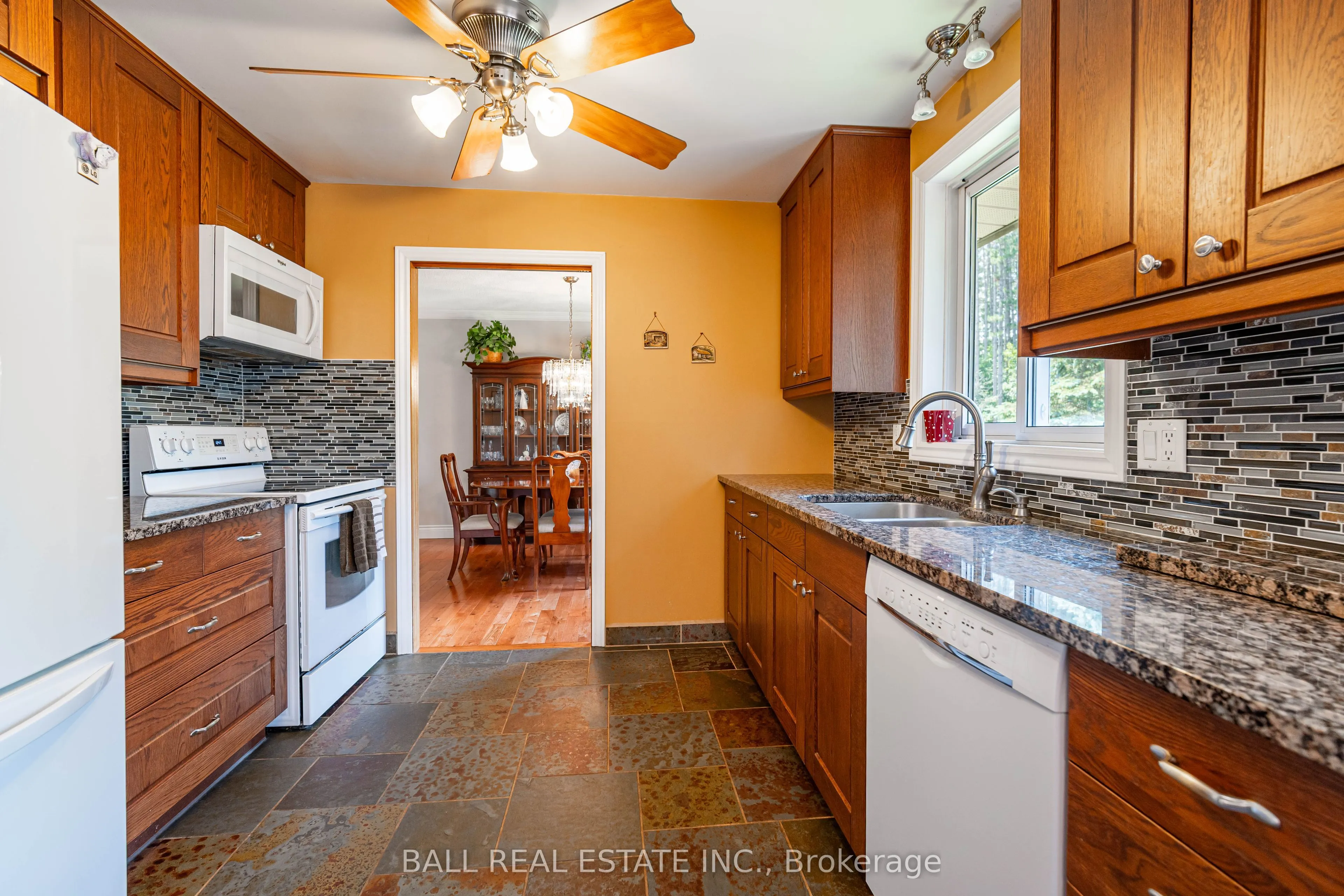 48 Blackwater Road