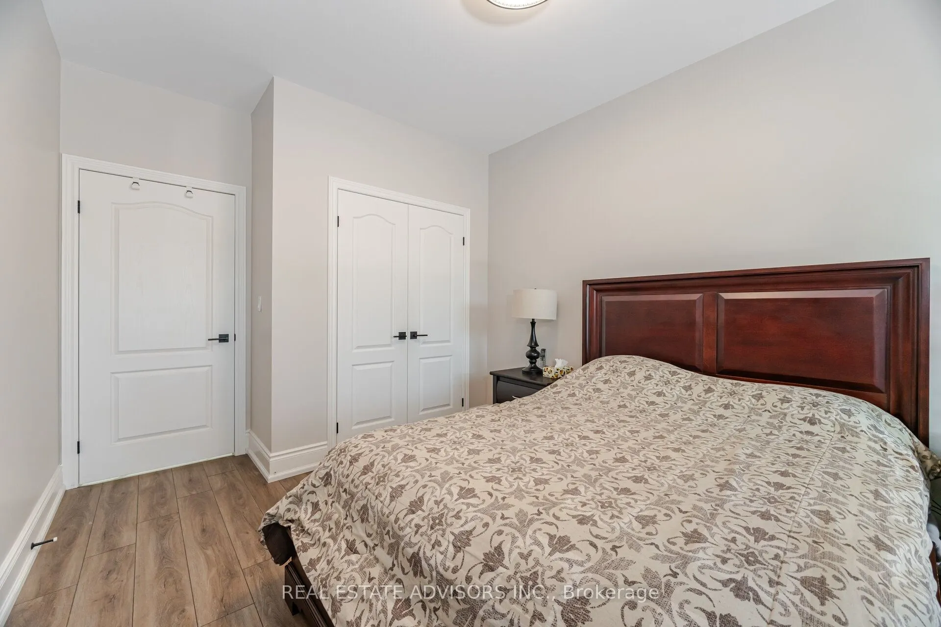 53 Woodbridge Avenue, #313