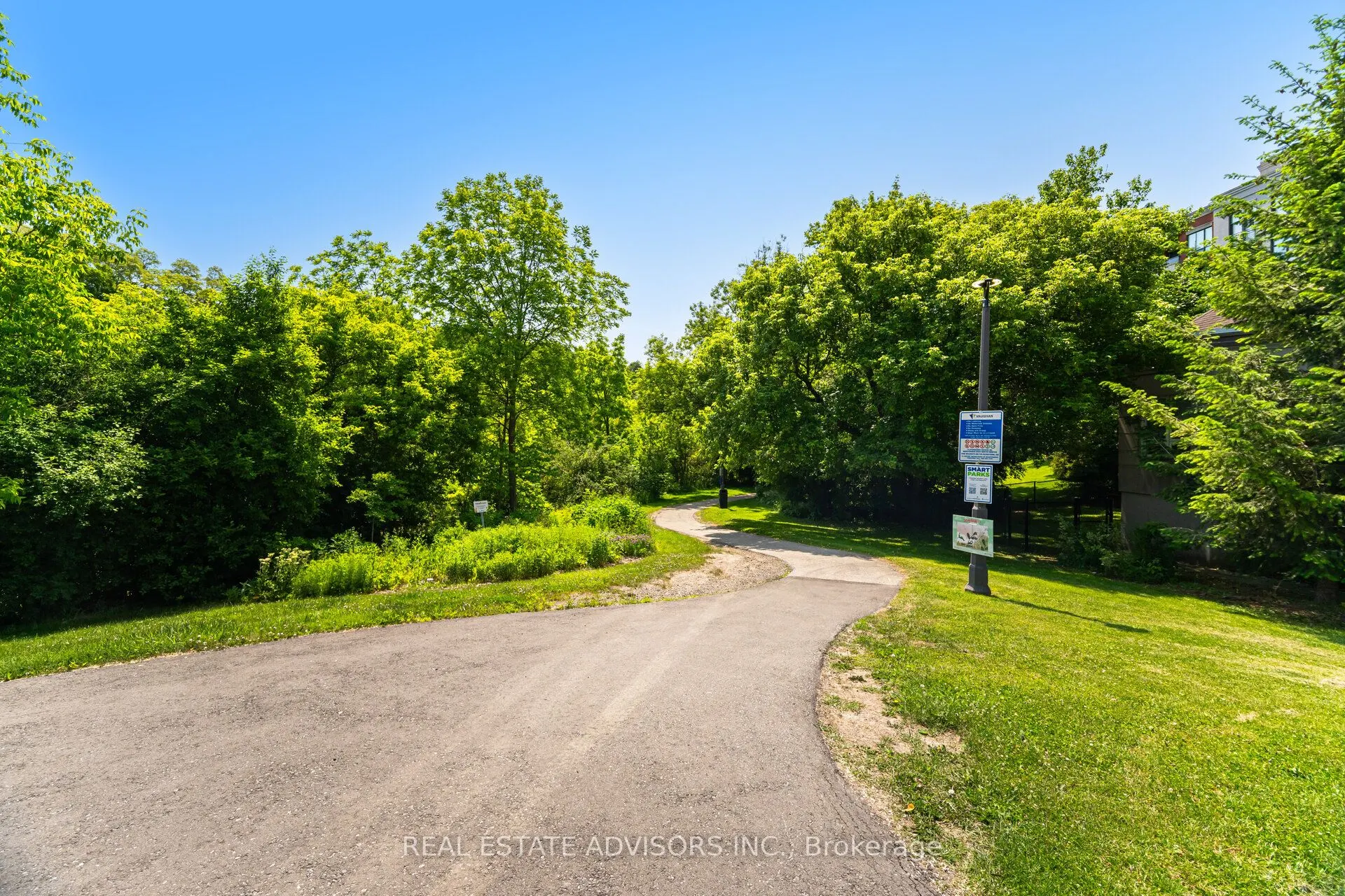 53 Woodbridge Avenue, #313