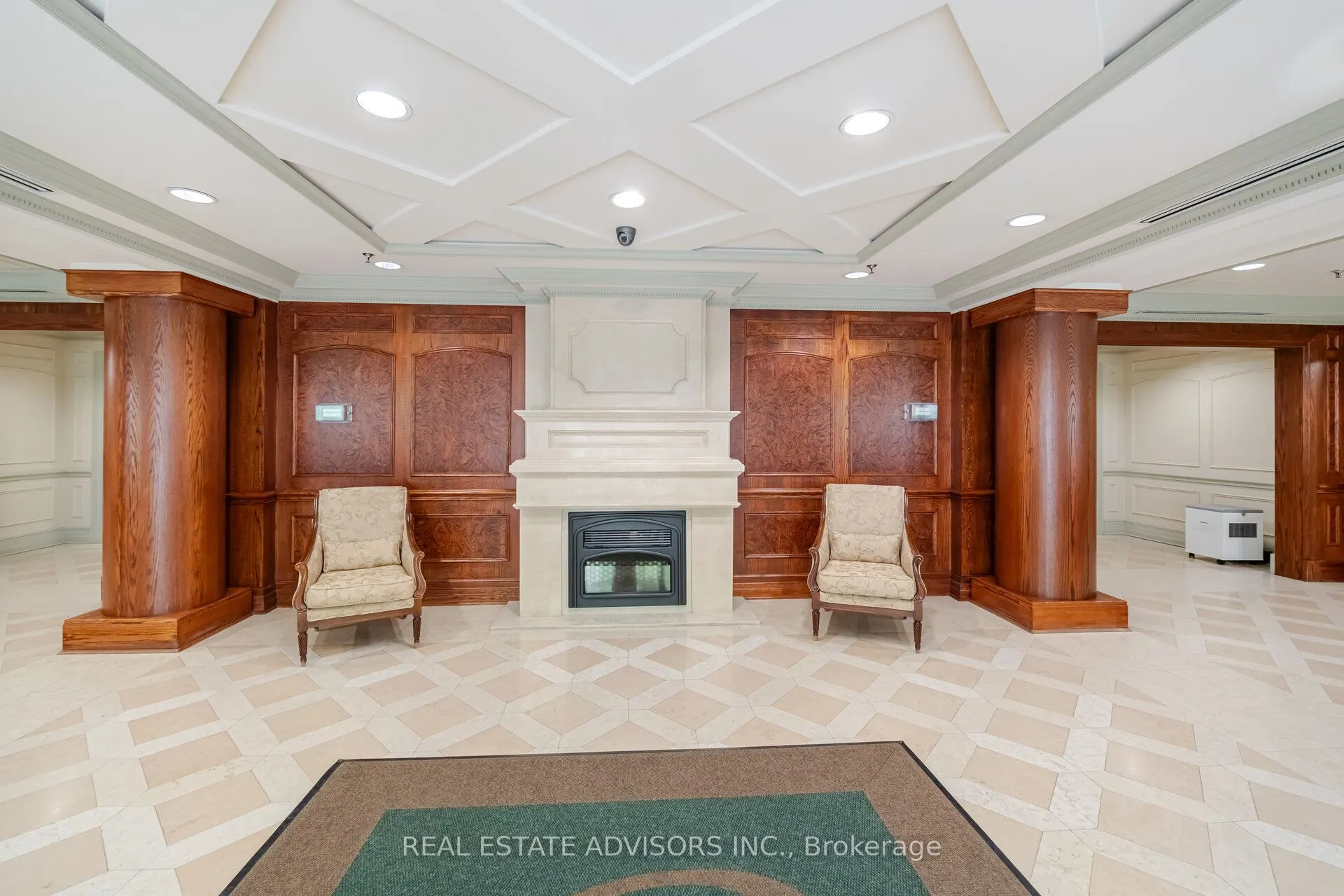 53 Woodbridge Avenue, #313