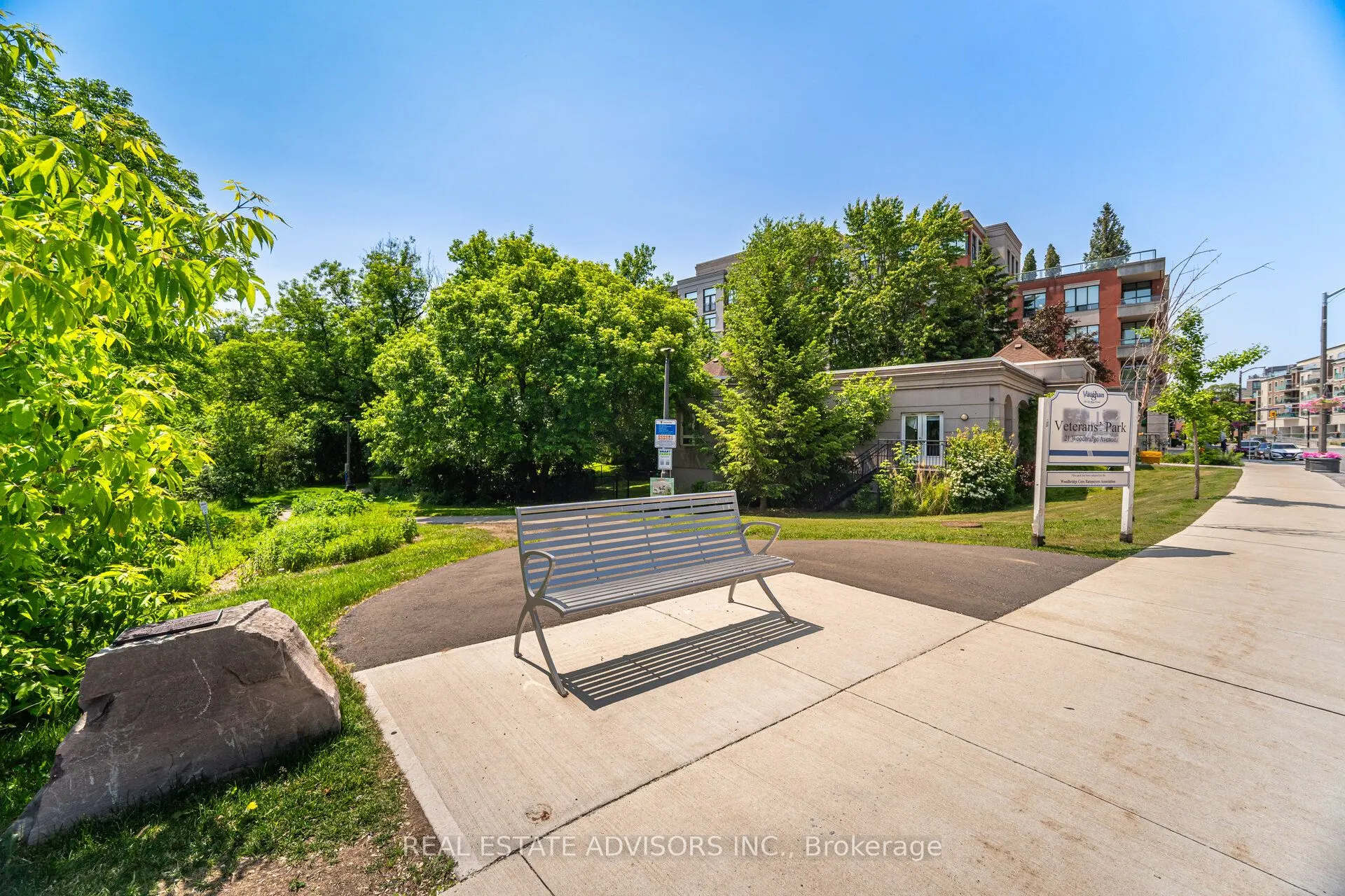 53 Woodbridge Avenue, #313