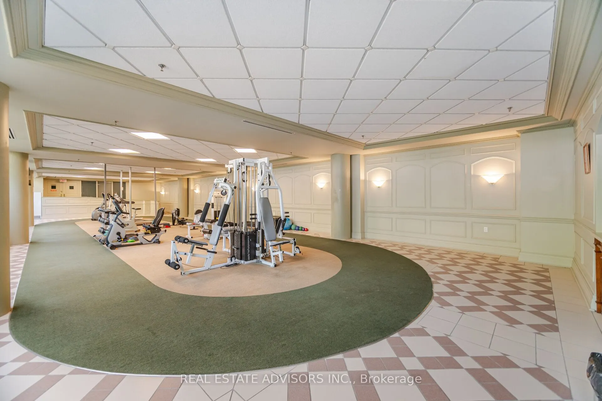 53 Woodbridge Avenue, #313