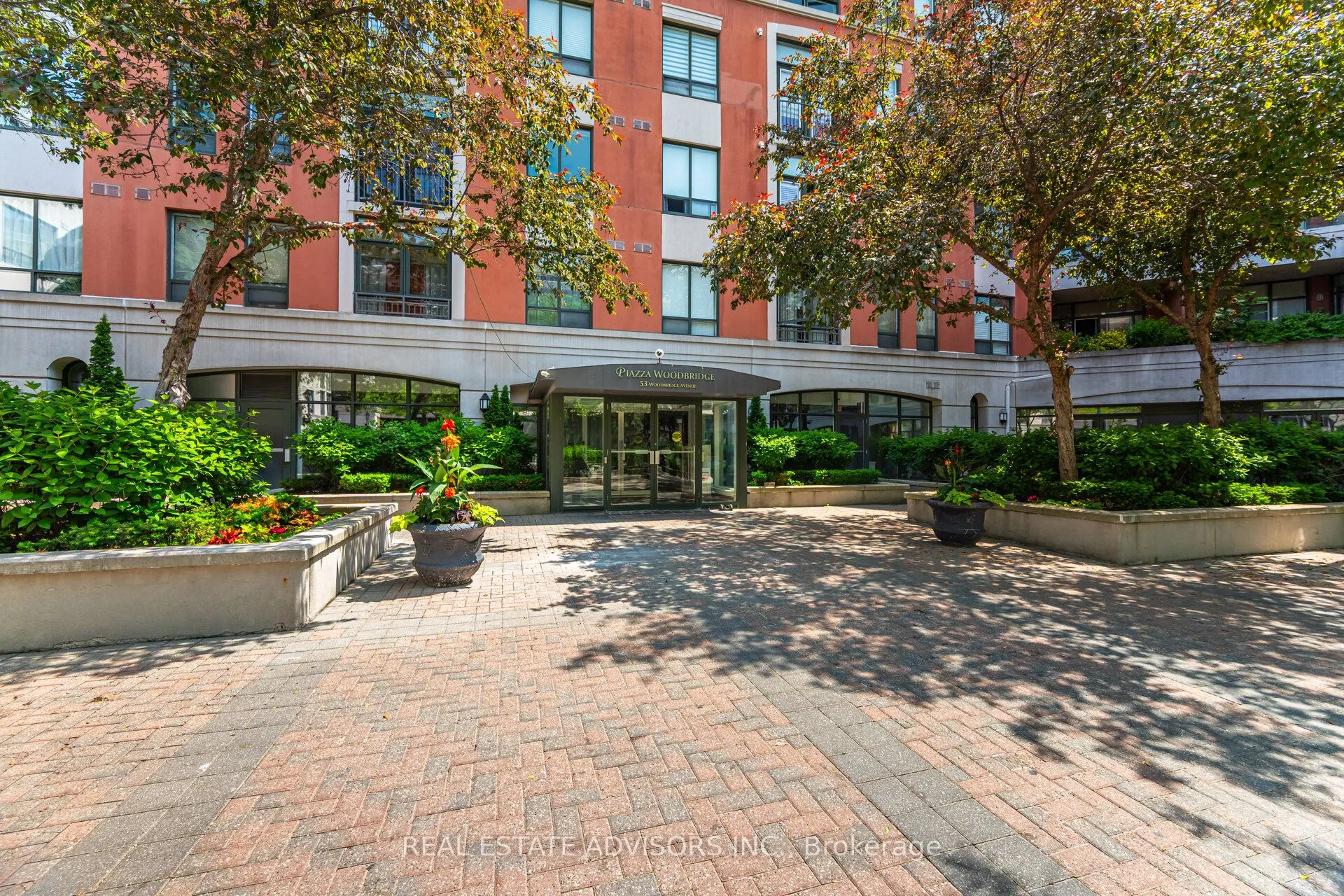 53 Woodbridge Avenue, #313
