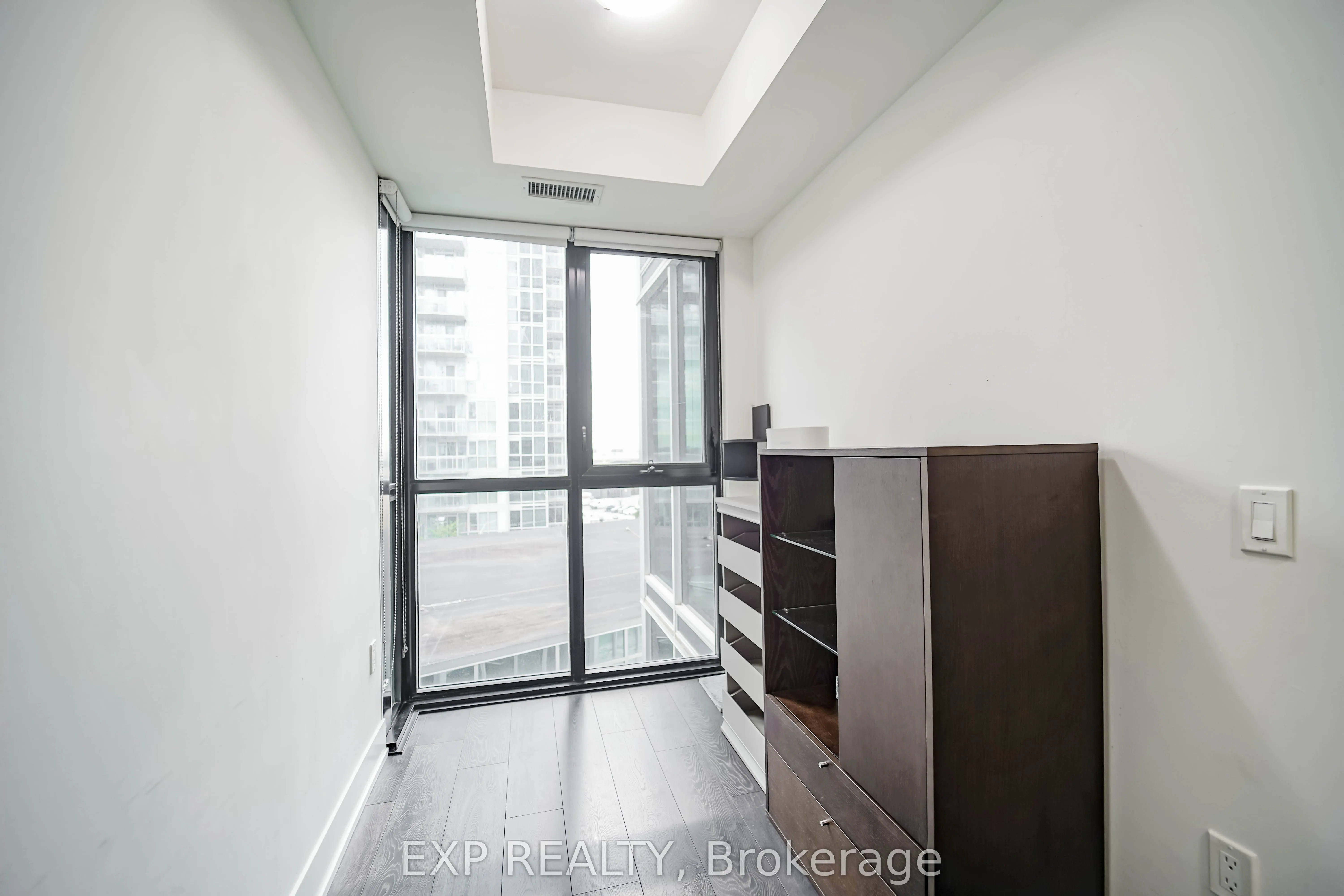 2916 Highway 7 Road, #418
