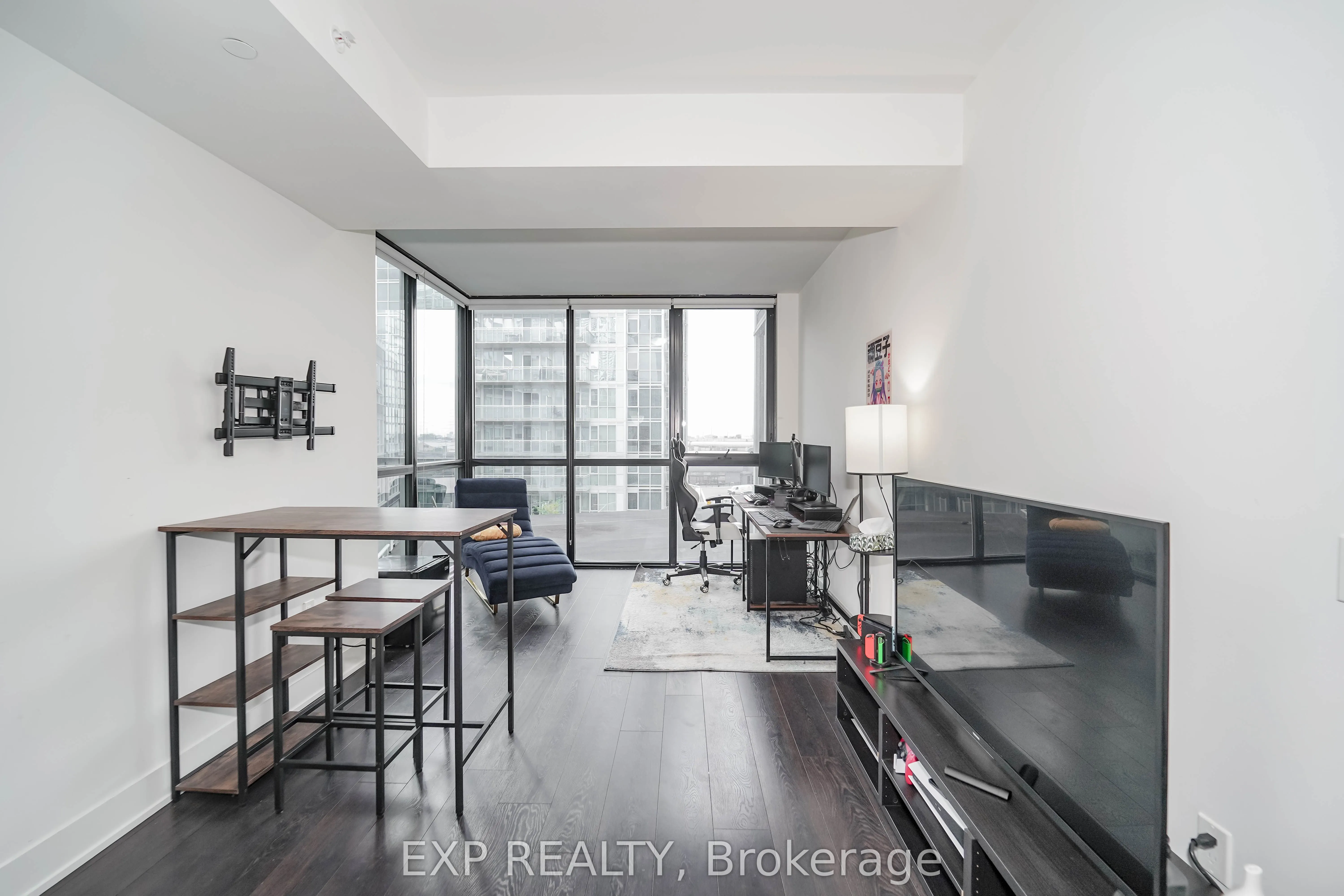2916 Highway 7 Road, #418