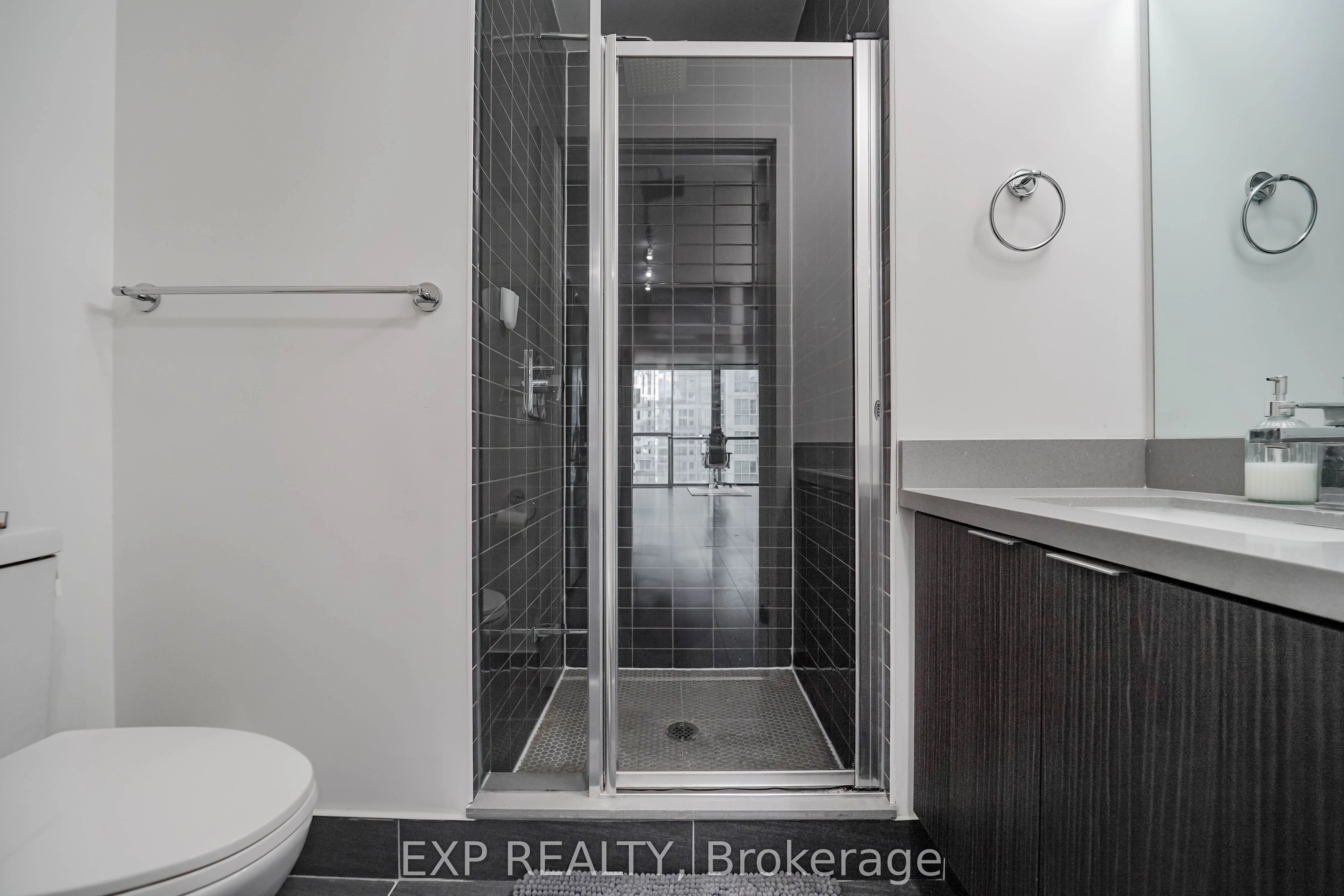 2916 Highway 7 Road, #418