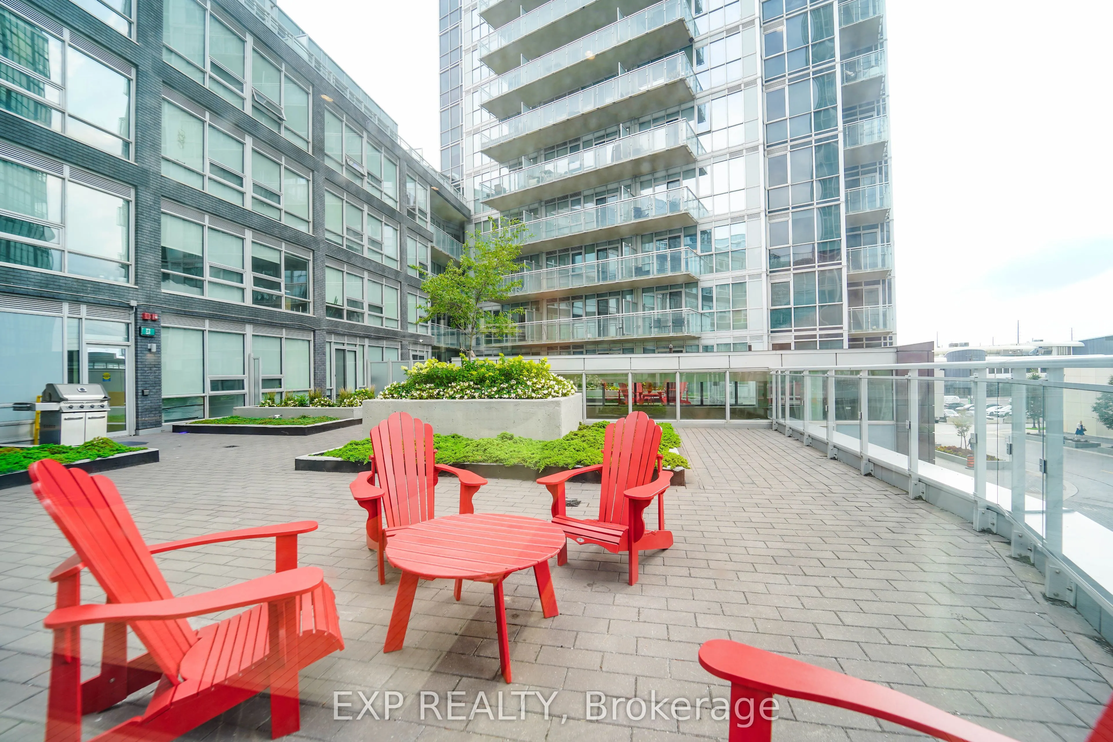 2916 Highway 7 Road, #418