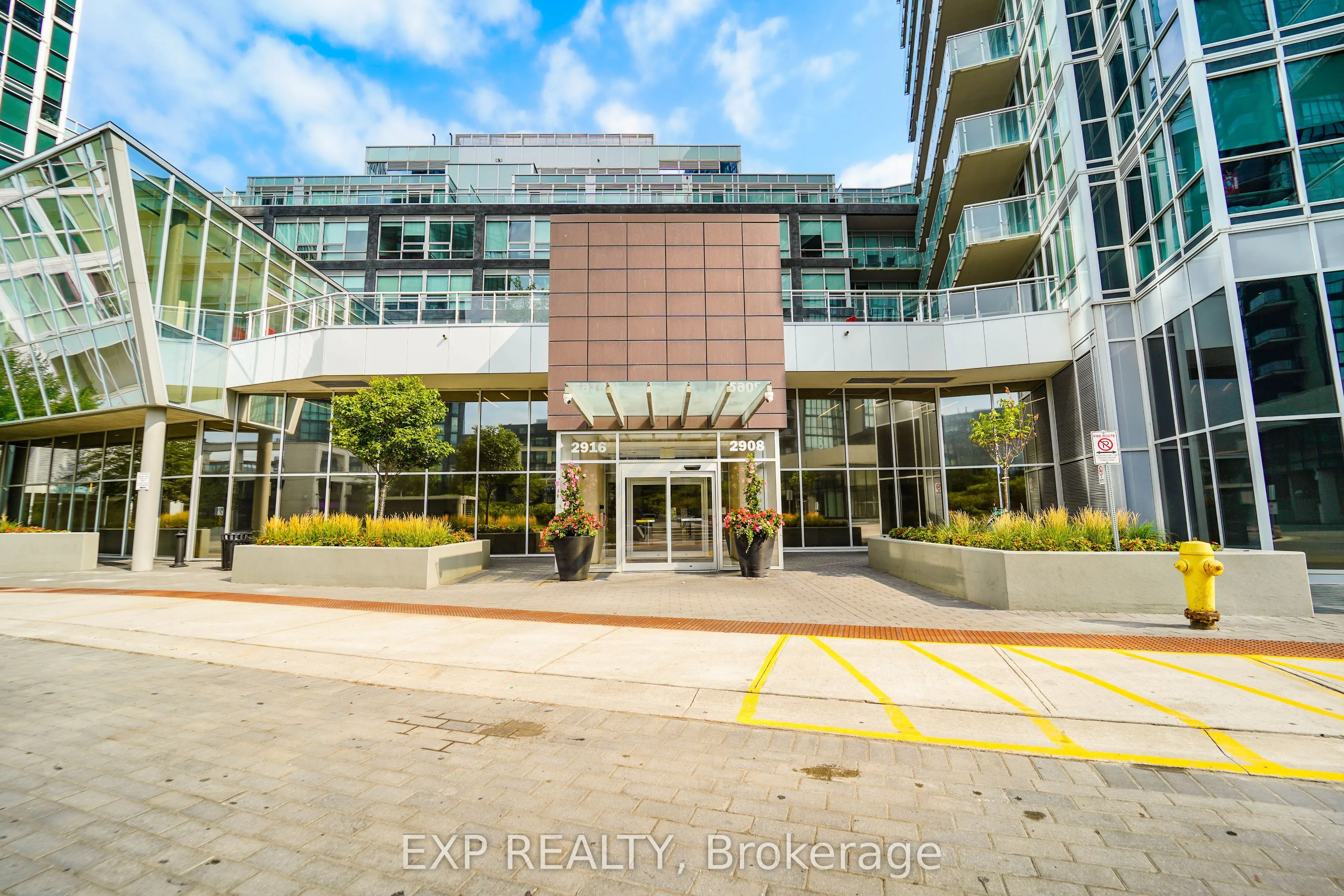 2916 Highway 7 Road, #418