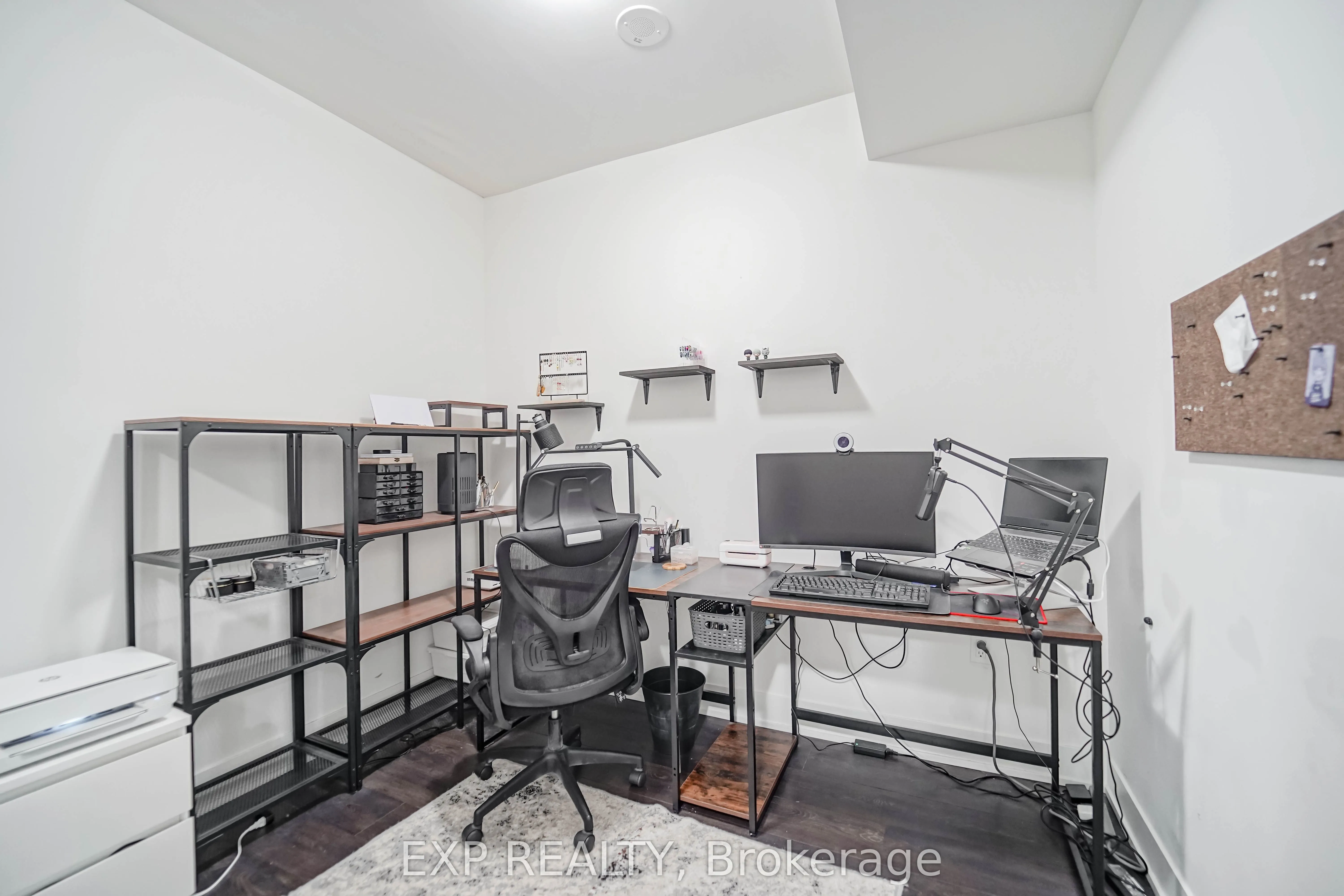 2916 Highway 7 Road, #418