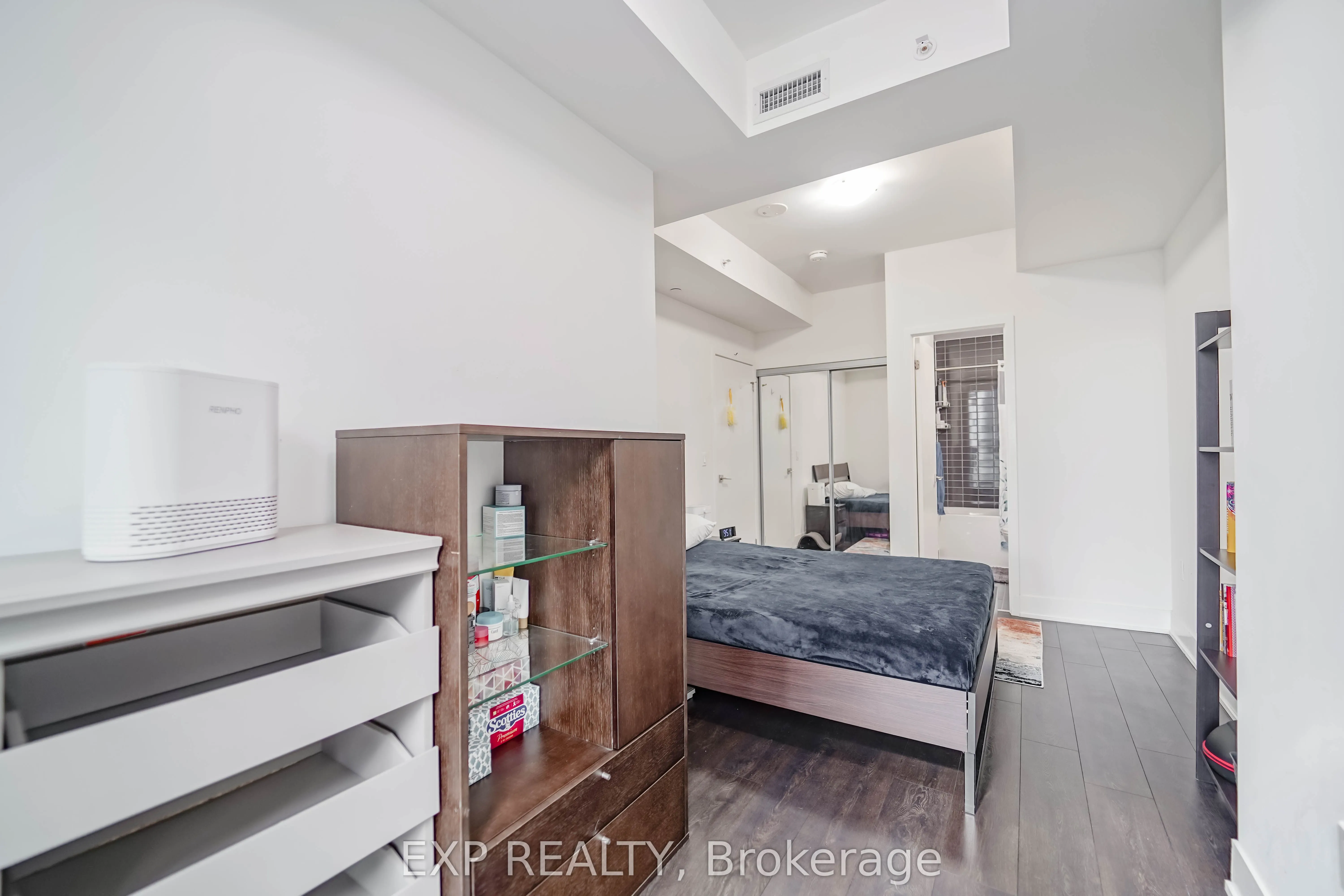 2916 Highway 7 Road, #418