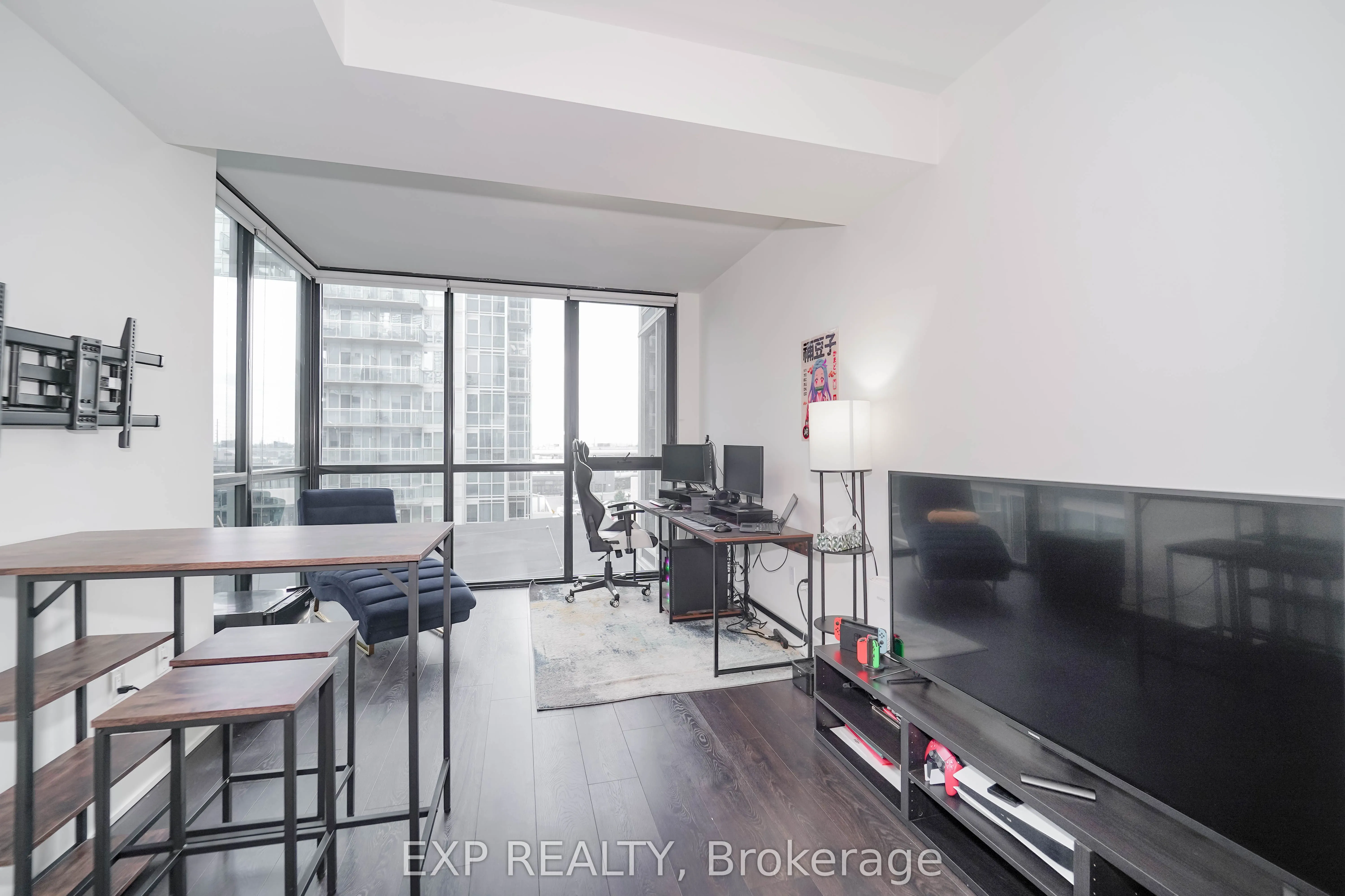 2916 Highway 7 Road, #418