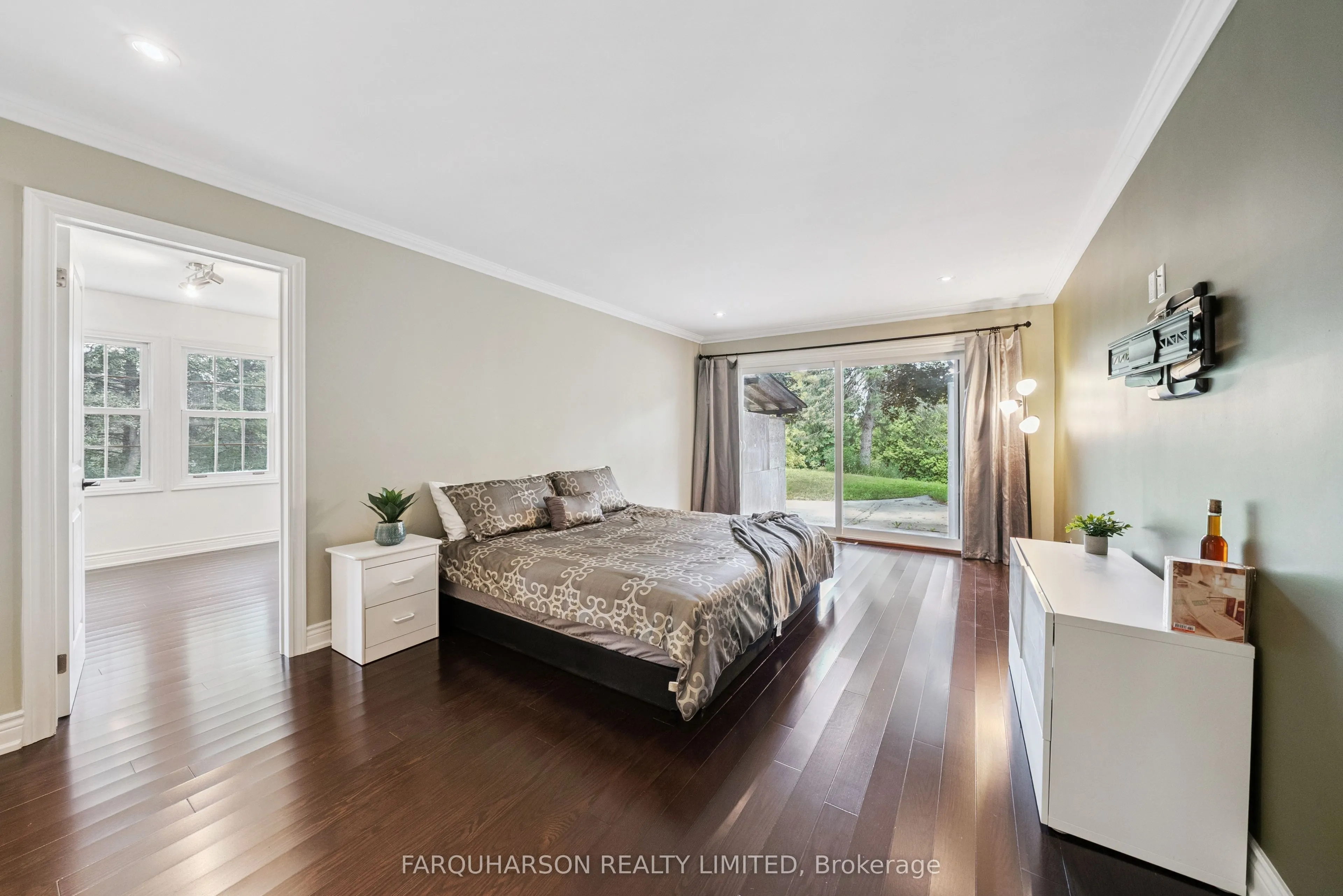 360 Ashworth Road