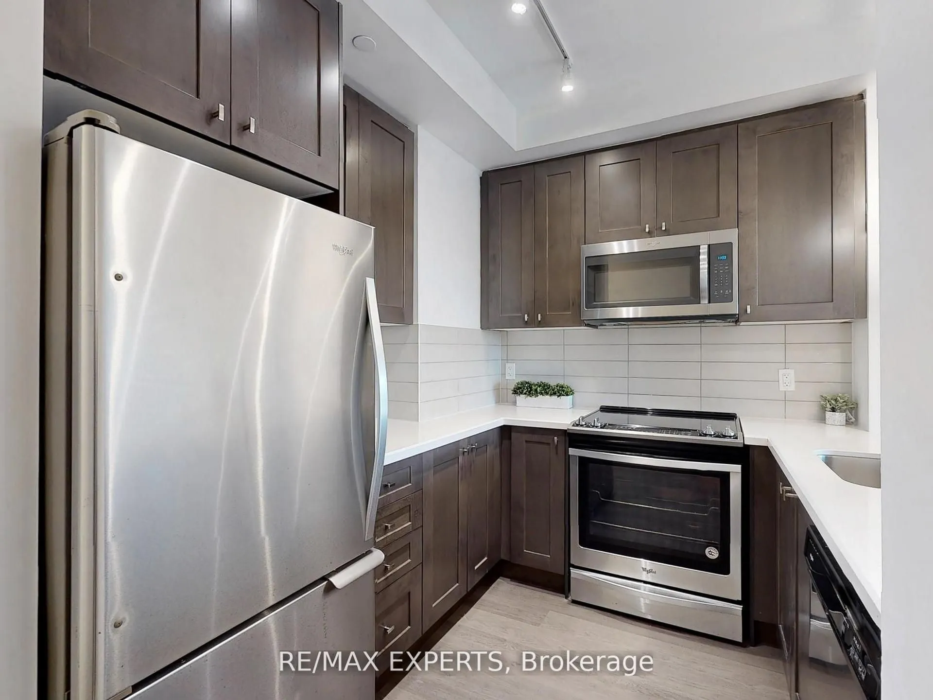 555 William Graham Drive, #326