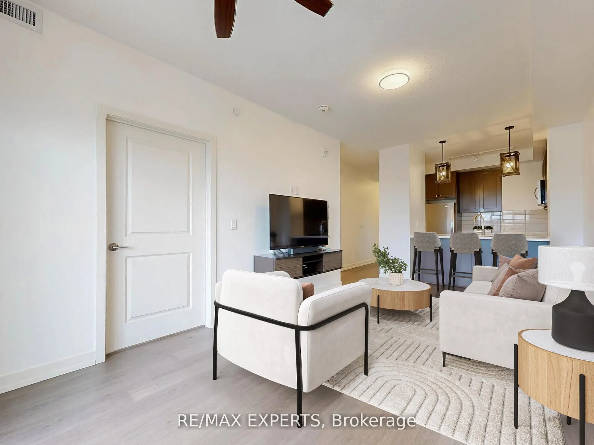 555 William Graham Drive, #326