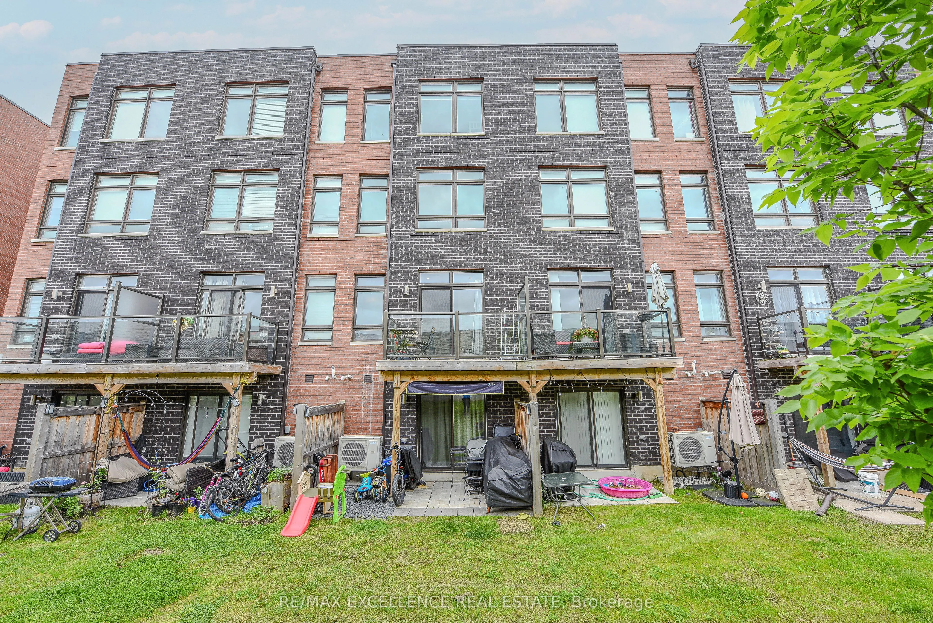 118 Dalhousie Street N