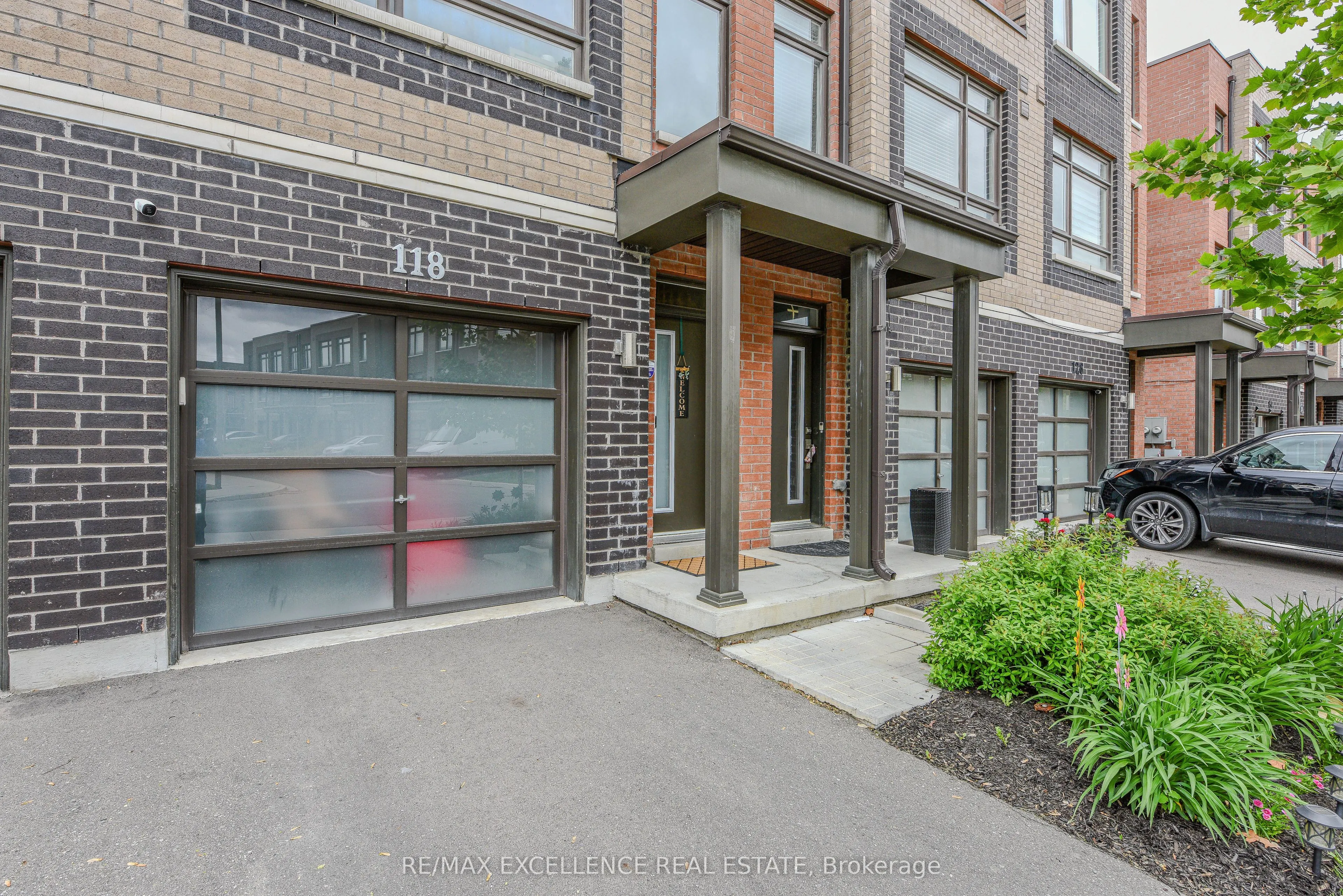 118 Dalhousie Street N