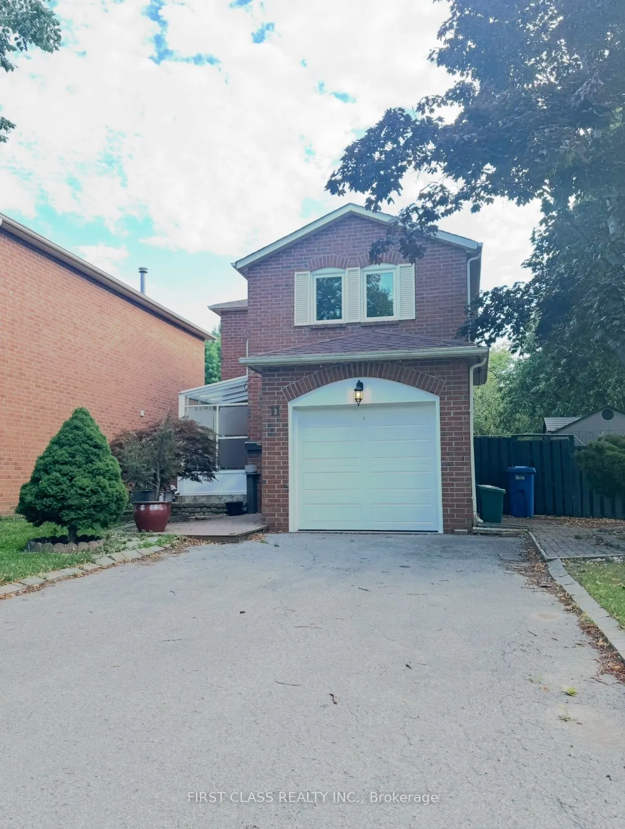 11 Markville Road, #2nd & 3rd B