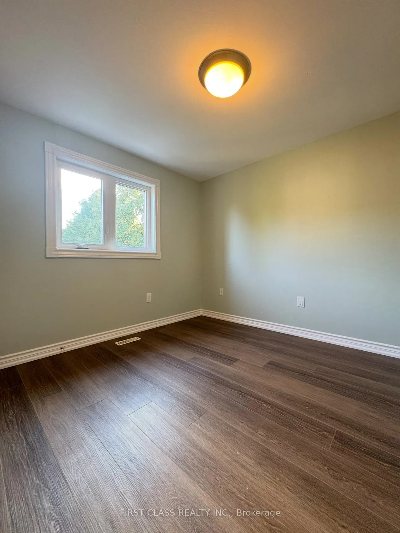 11 Markville Road, #2nd & 3rd B