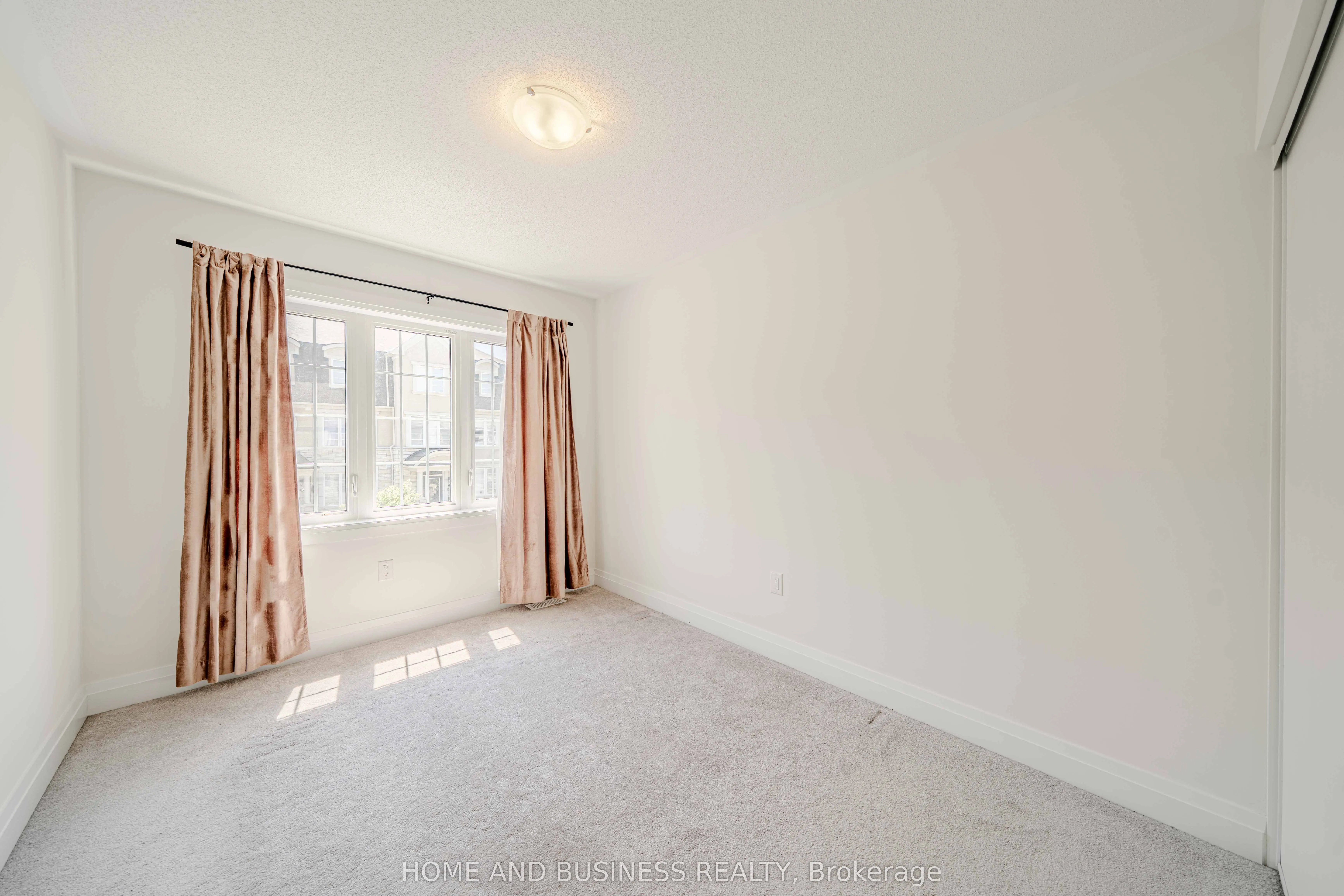 24 Casely Avenue
