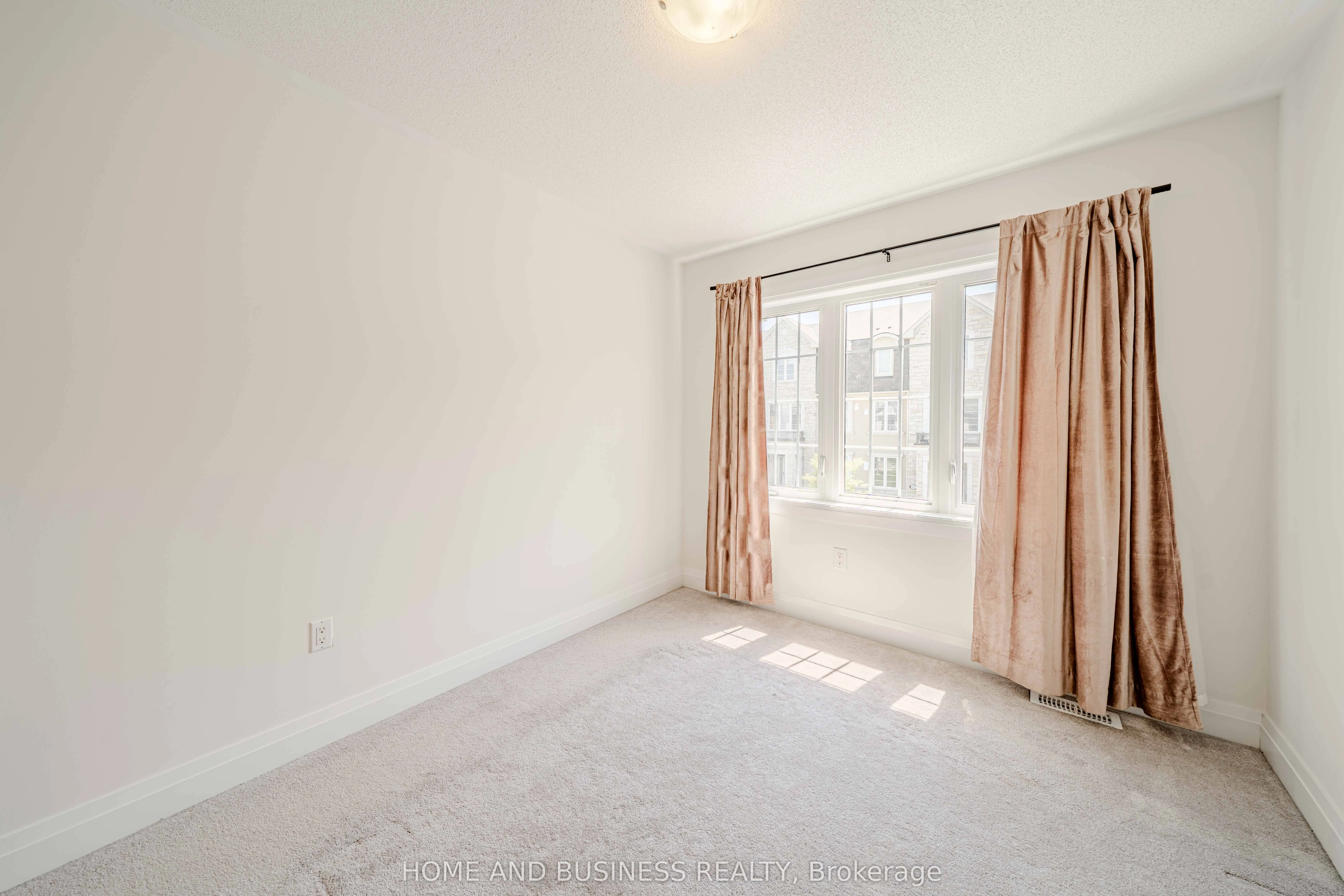 24 Casely Avenue