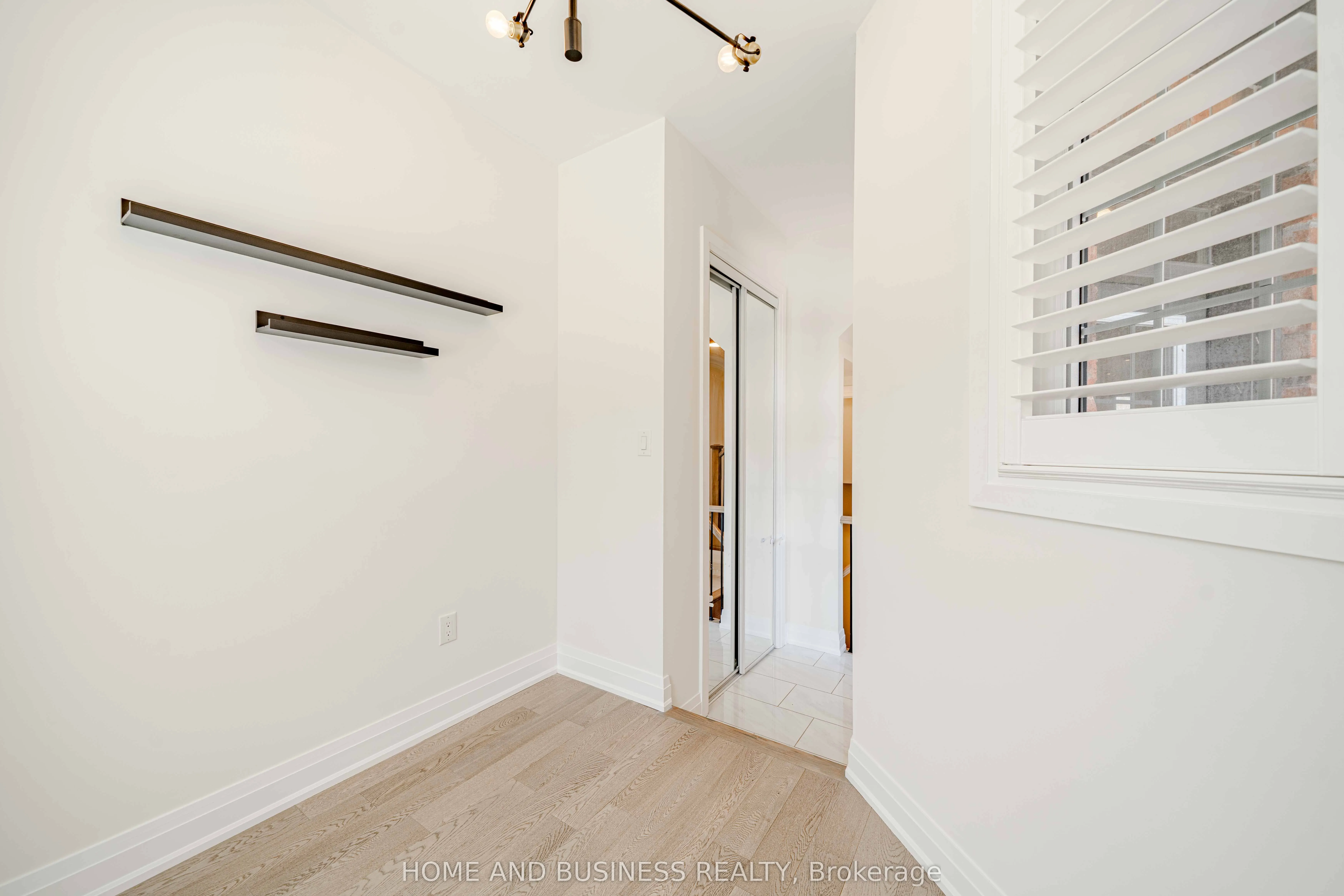 24 Casely Avenue