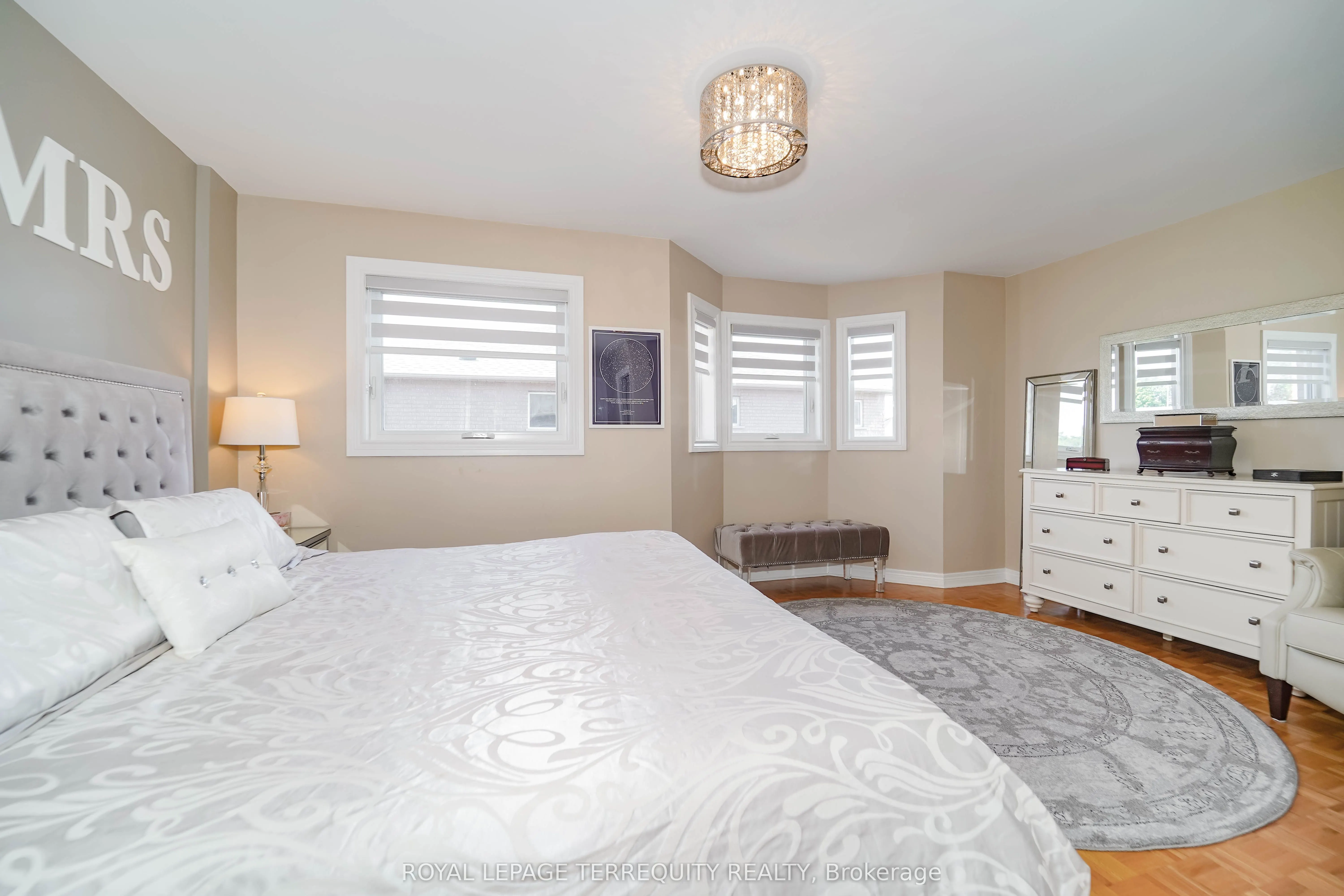 9 Stonebriar Drive
