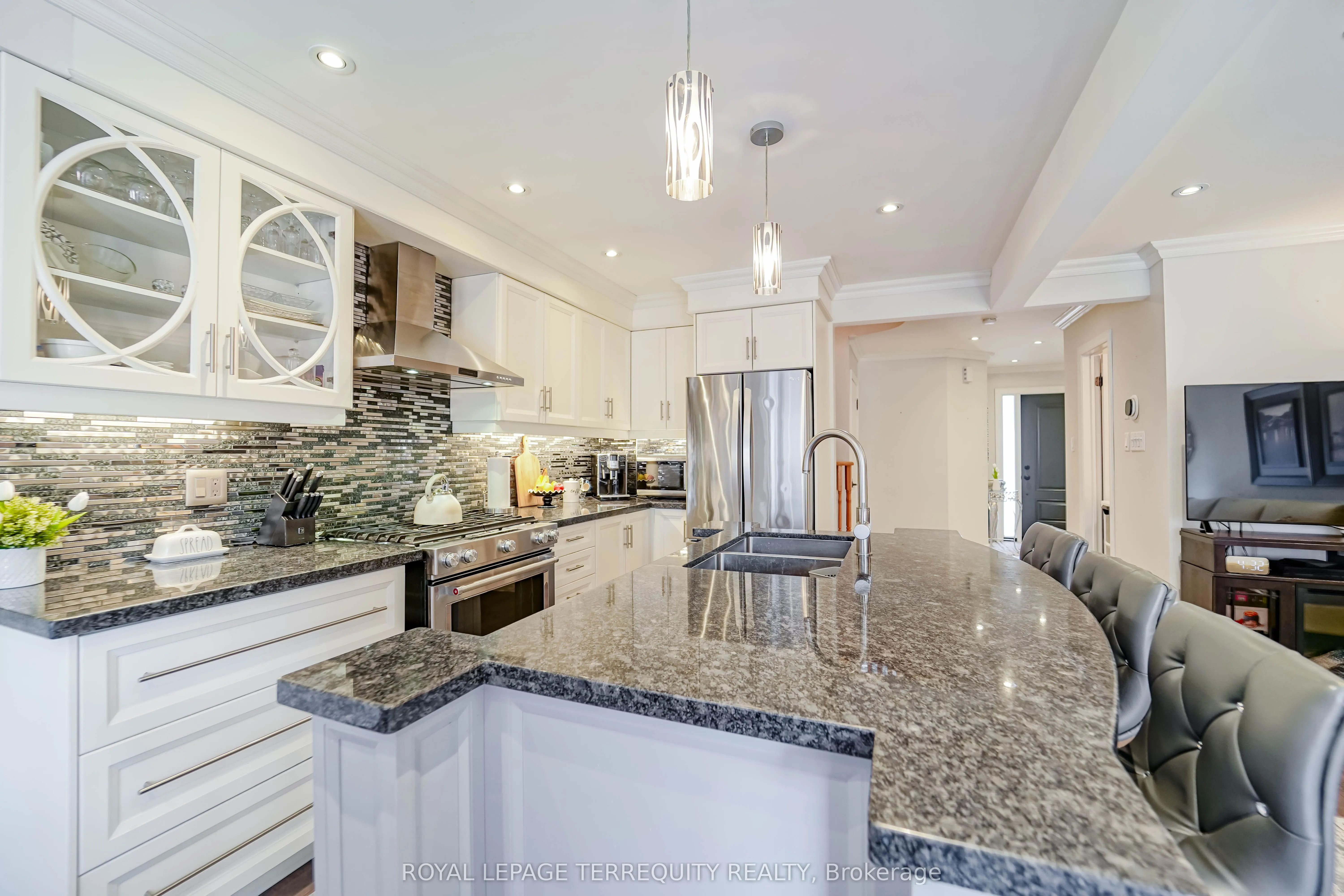 9 Stonebriar Drive