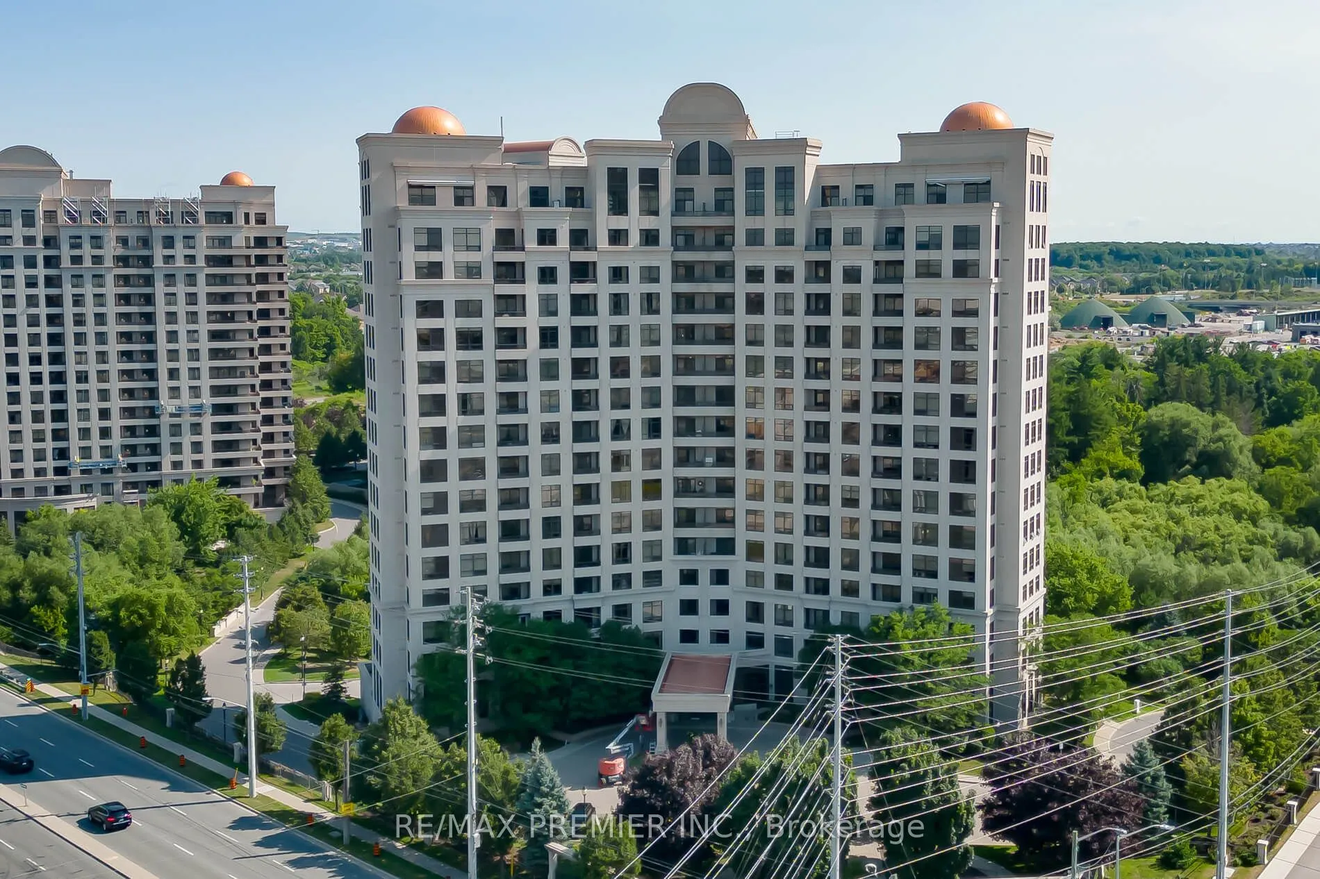 9225 Jane Street, #309