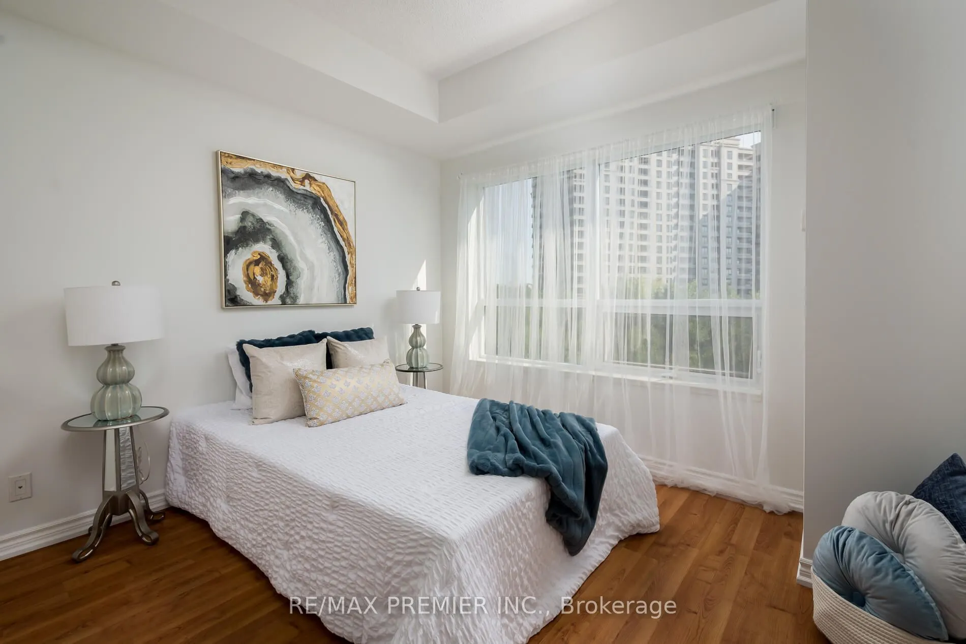 9225 Jane Street, #309