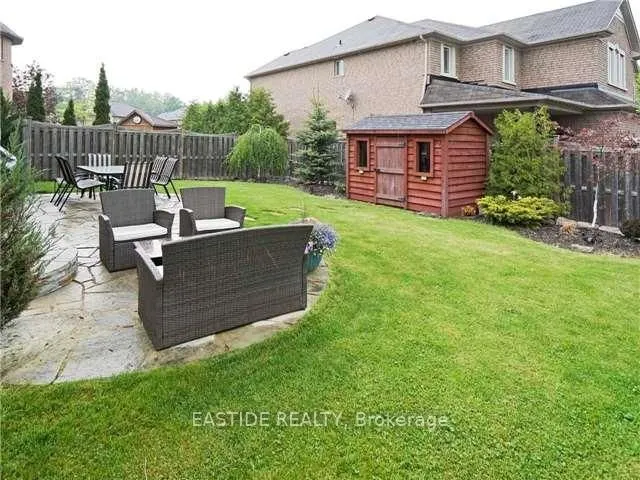 29 Wolfson Crescent