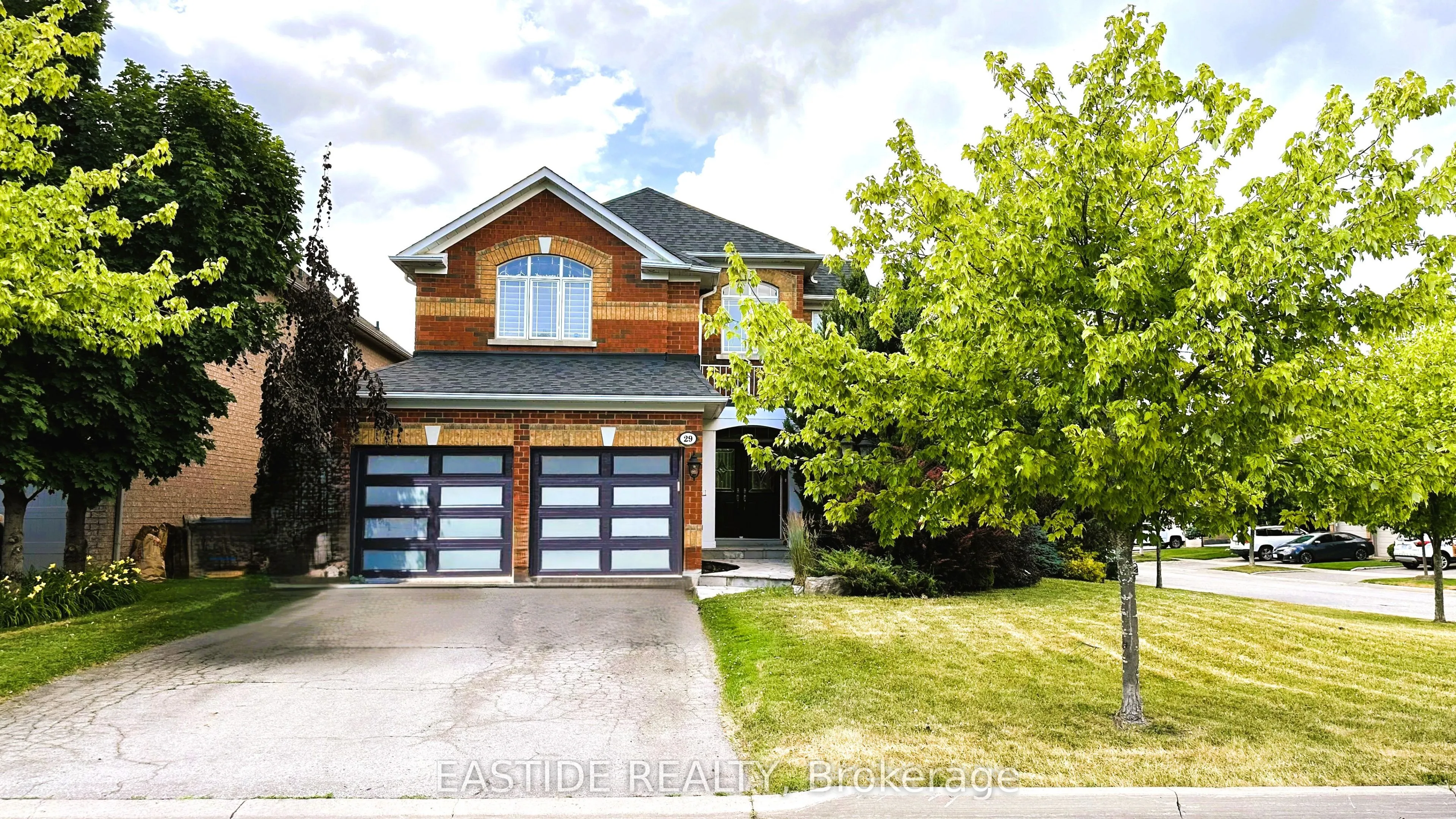 29 Wolfson Crescent
